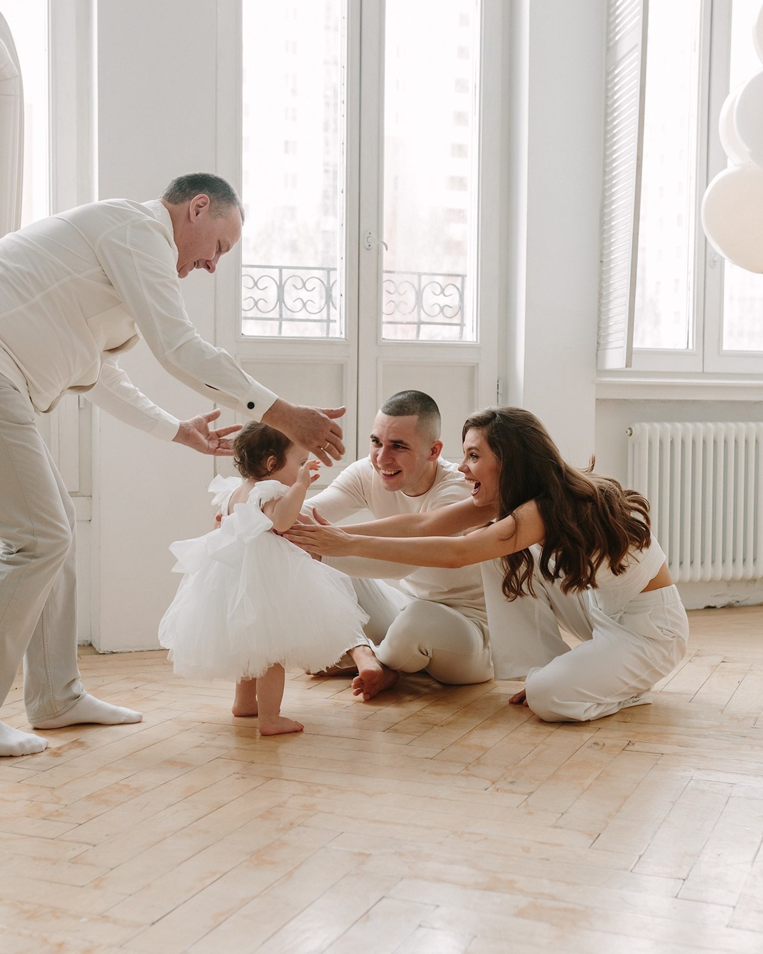 Семейная фотосессия Екатеринбург White Garden