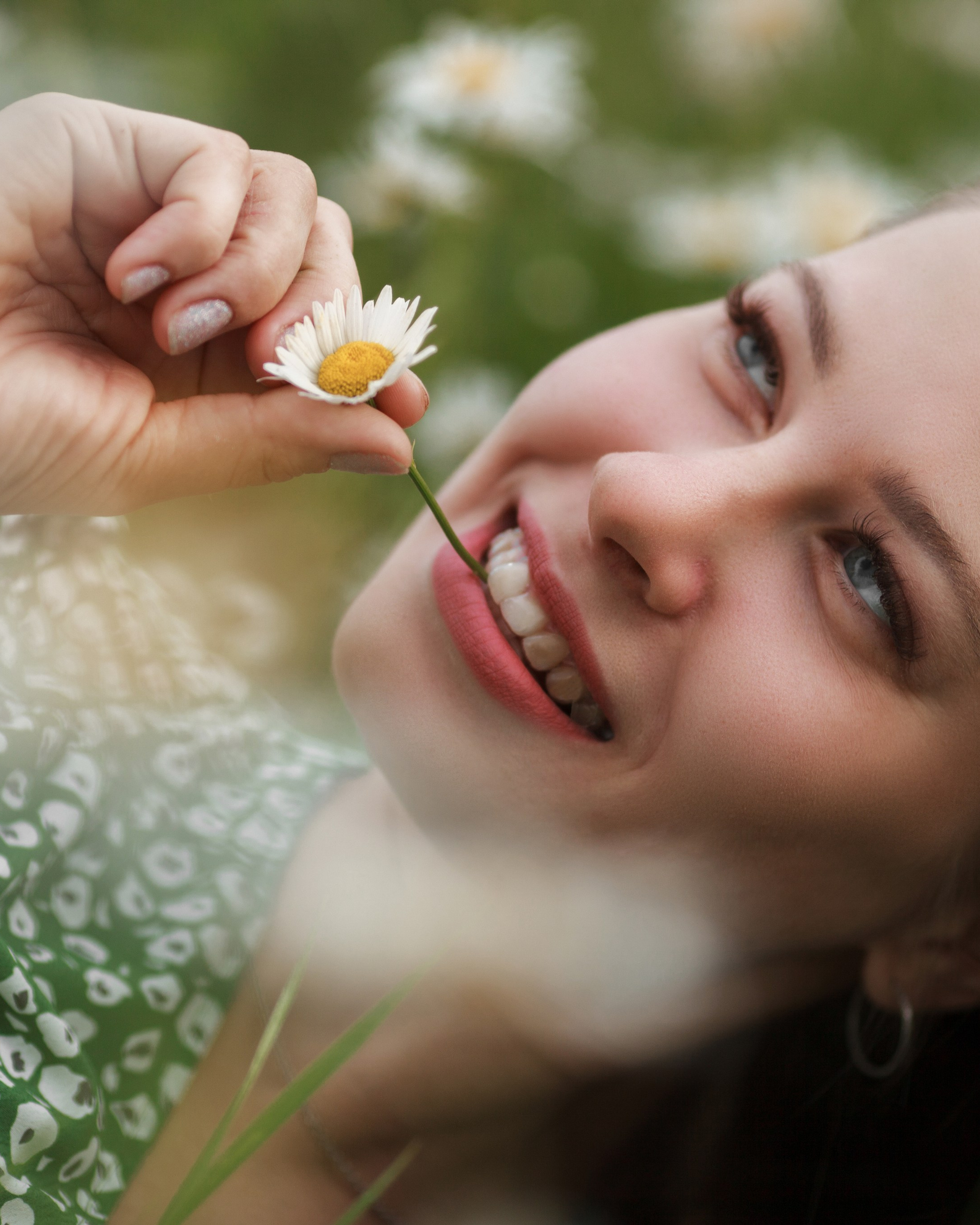 Ромашковое поле&nbsp;— Елизавета