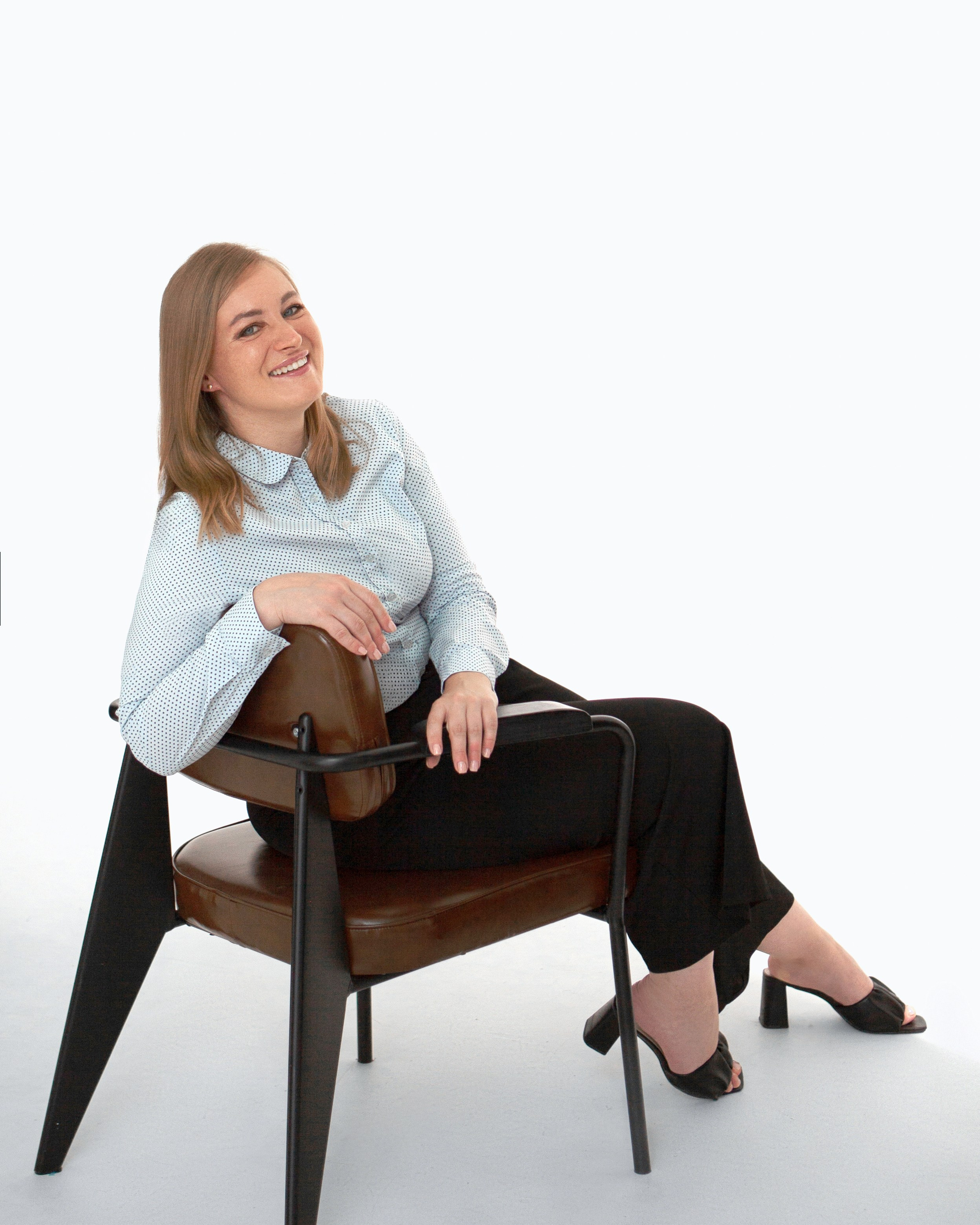 Деловая фотосессия начальника компании по недвижимости — Анастасия