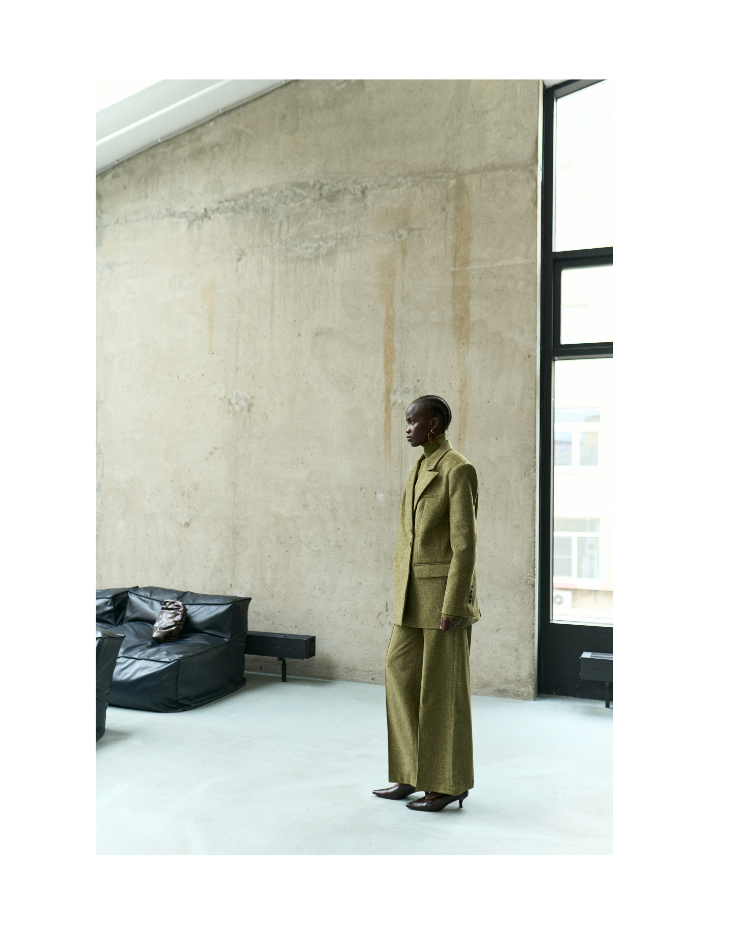 1811 еighteen ONE ONE