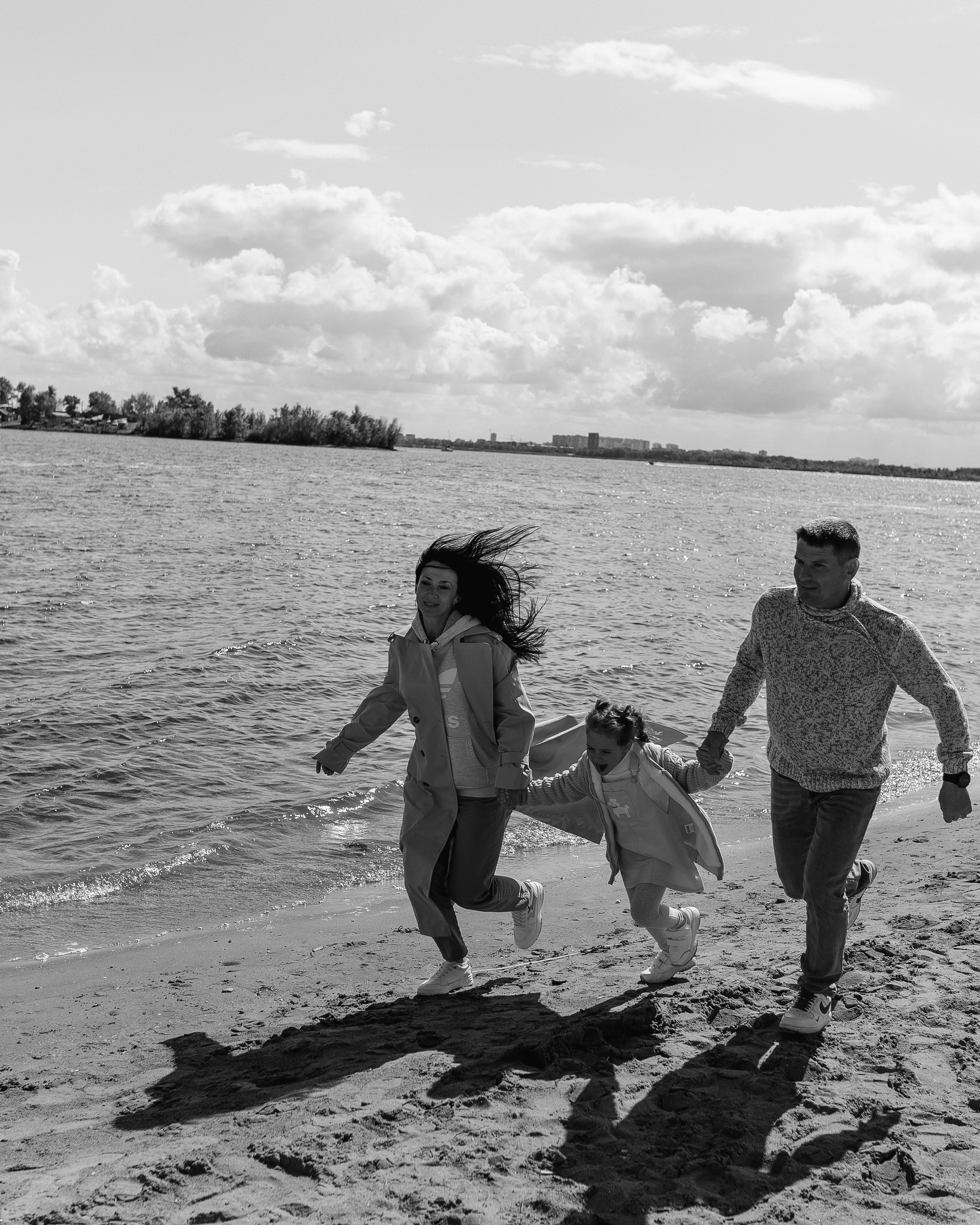 Маша, Слава и Милана