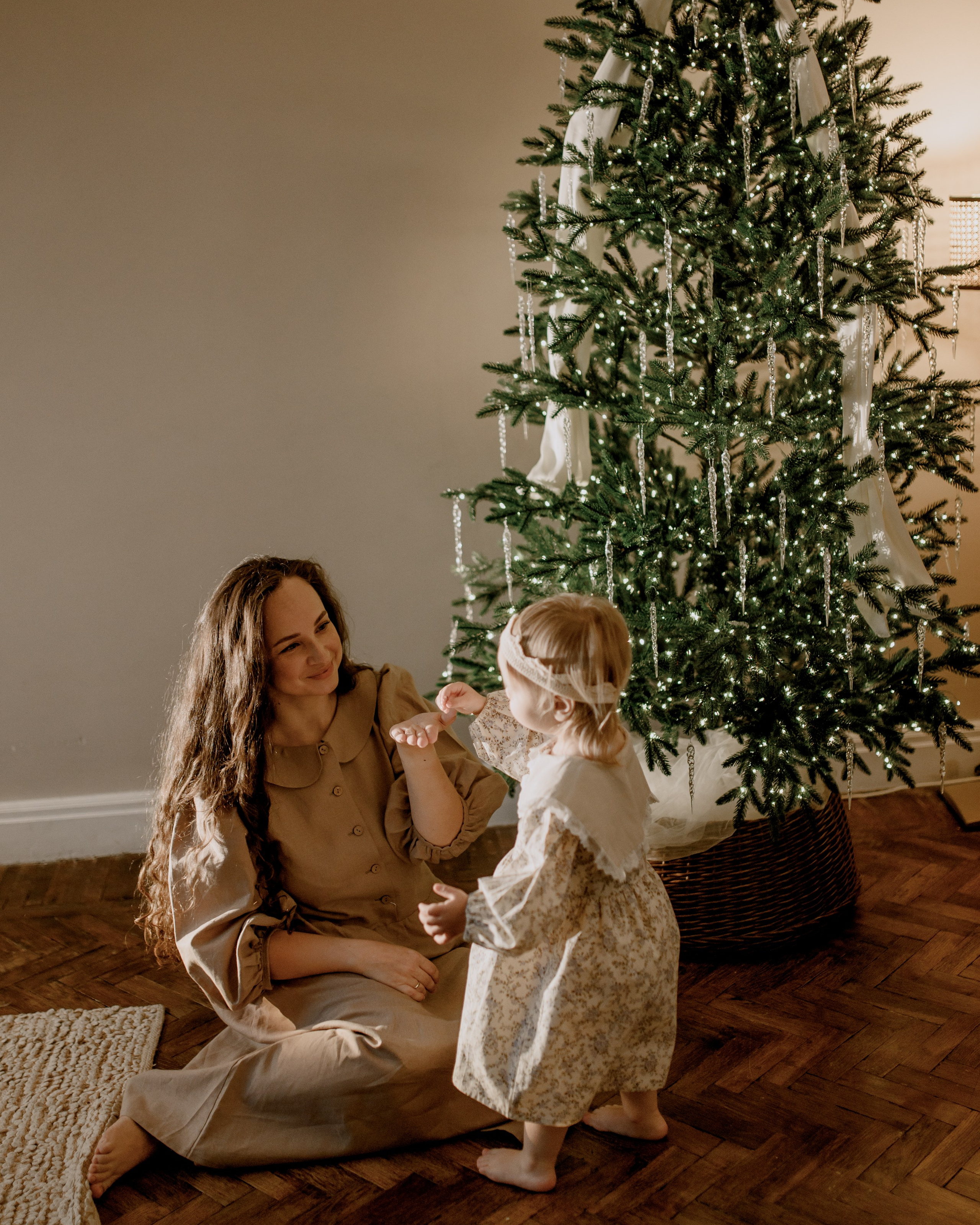 Юля и Агата