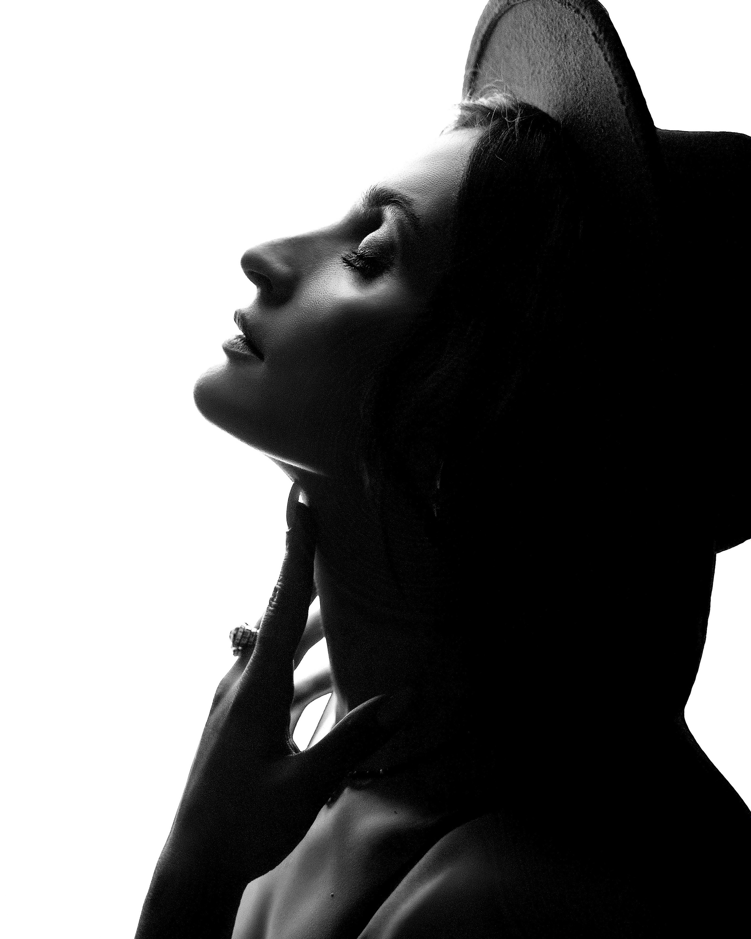 Женский портрет