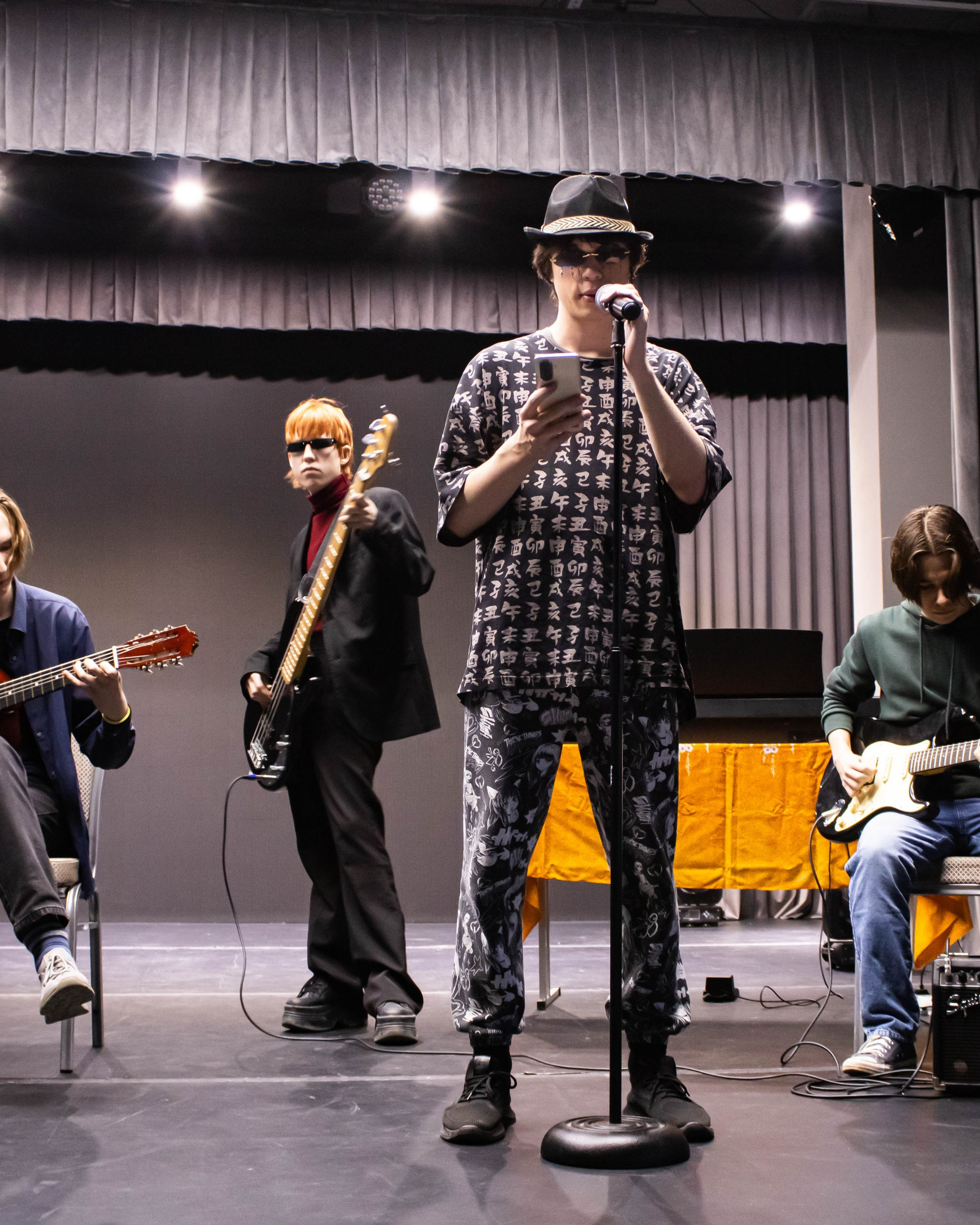 Квартирник в Екатеринбургской академии современного искусства