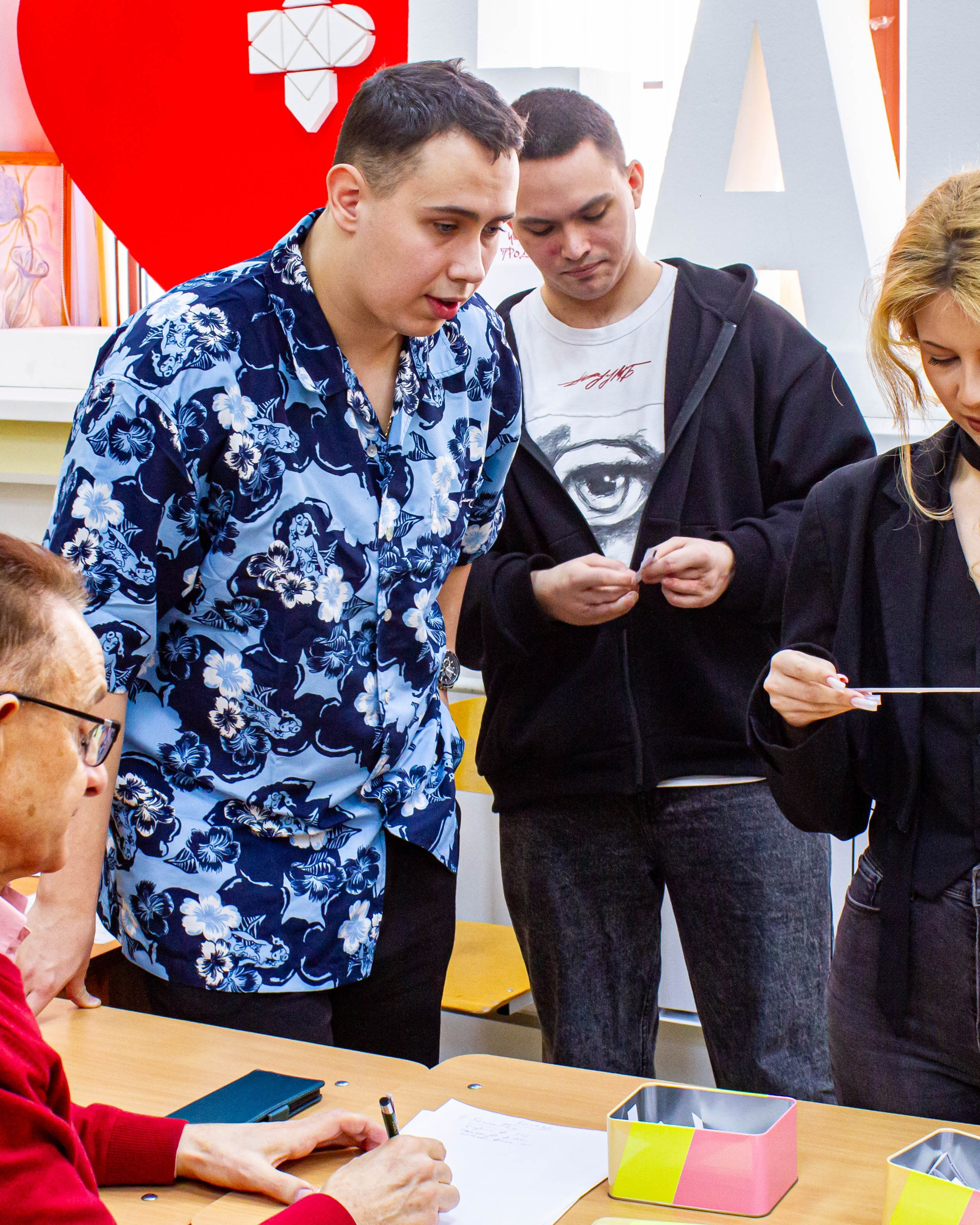 Маркетенговая мастерская в Екатеринбургской академии современного искусства 2025