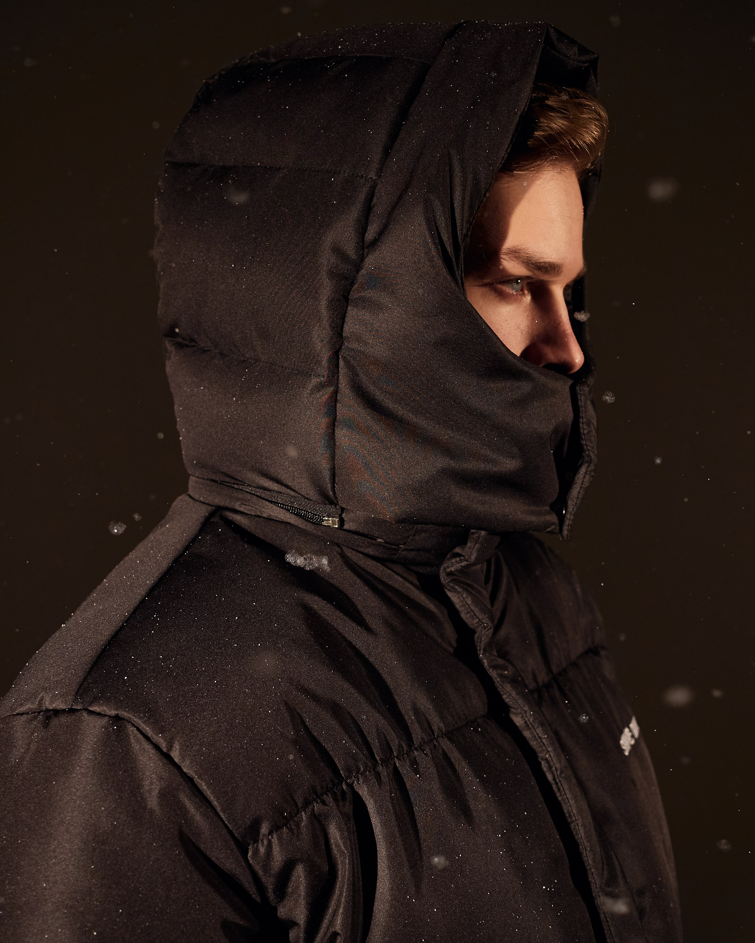 SHINE DIVINE WORLD.BRAND \\ winter'23