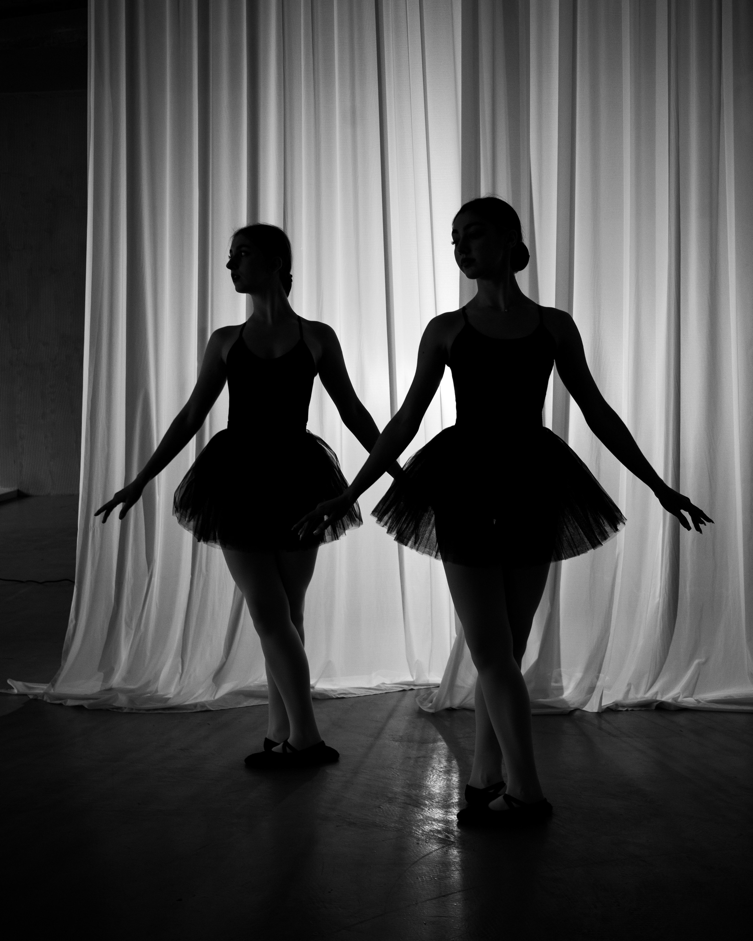 Танцовщицы