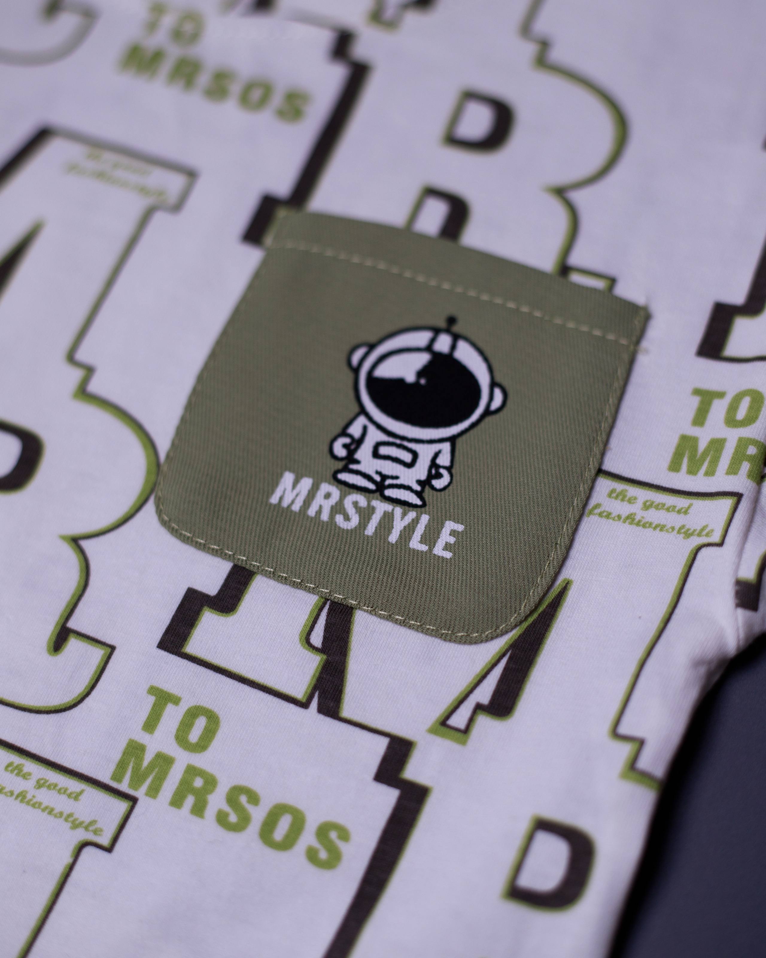 Детские костюмы