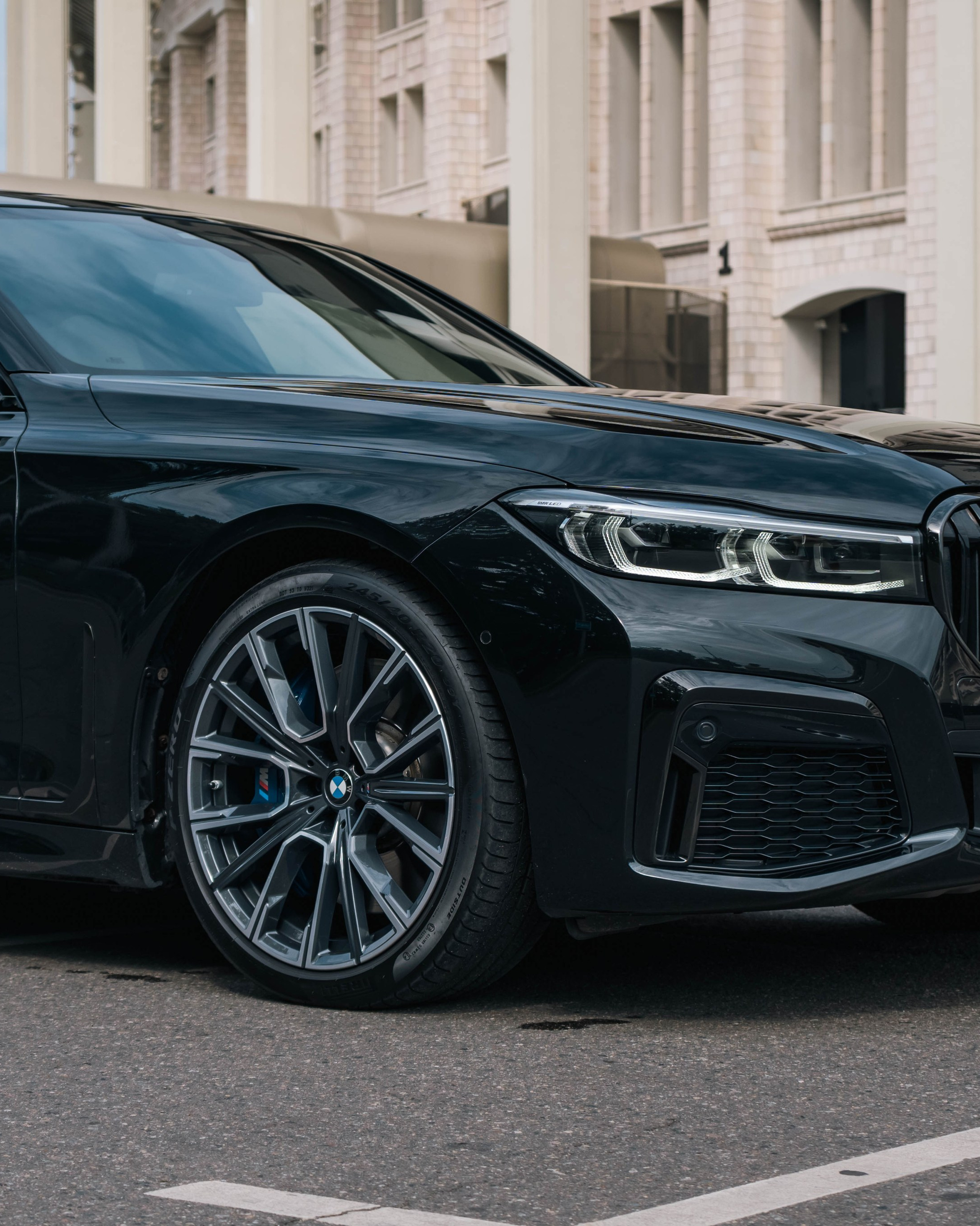 Автомобили