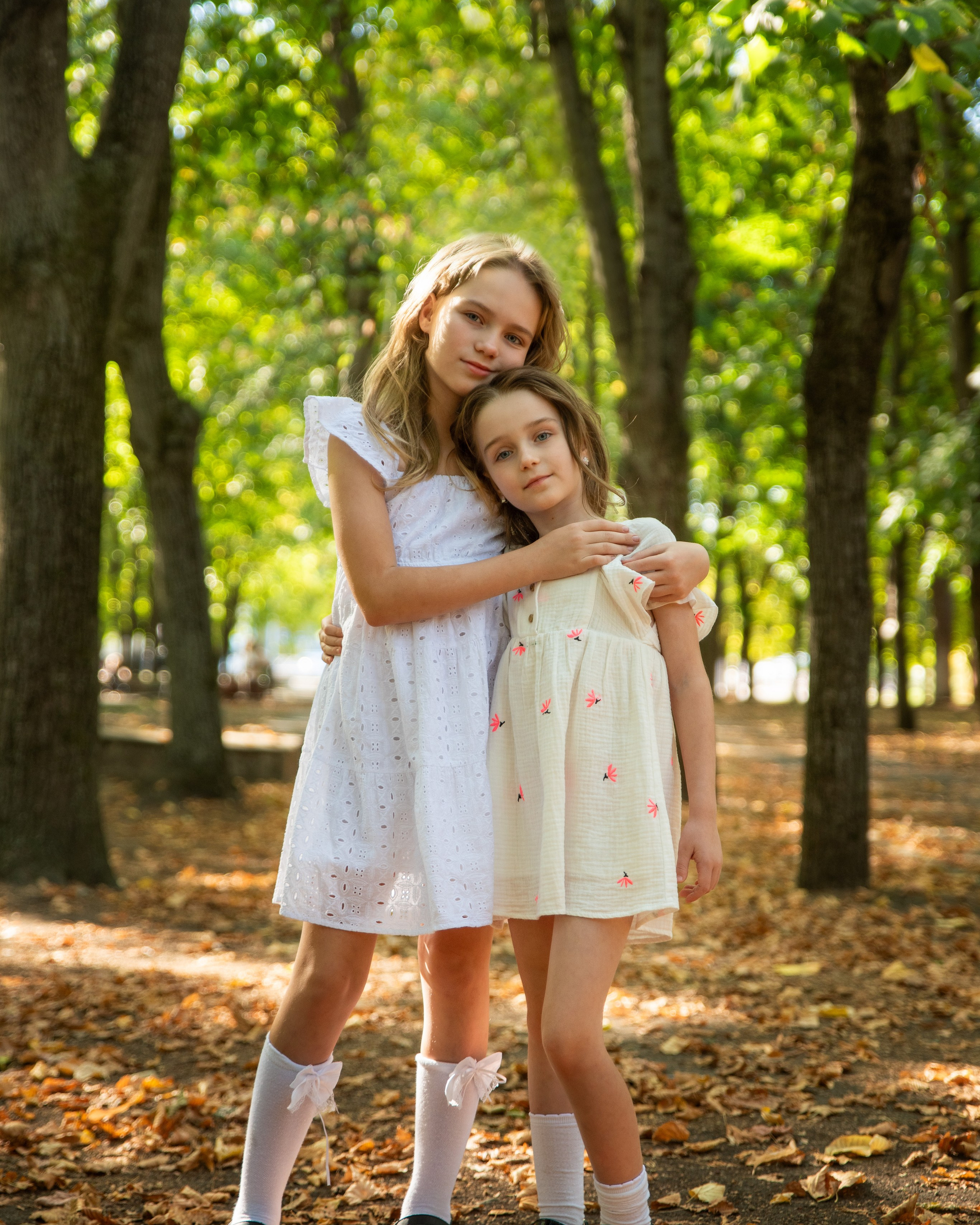 Сестрёнки Алиса и Настя