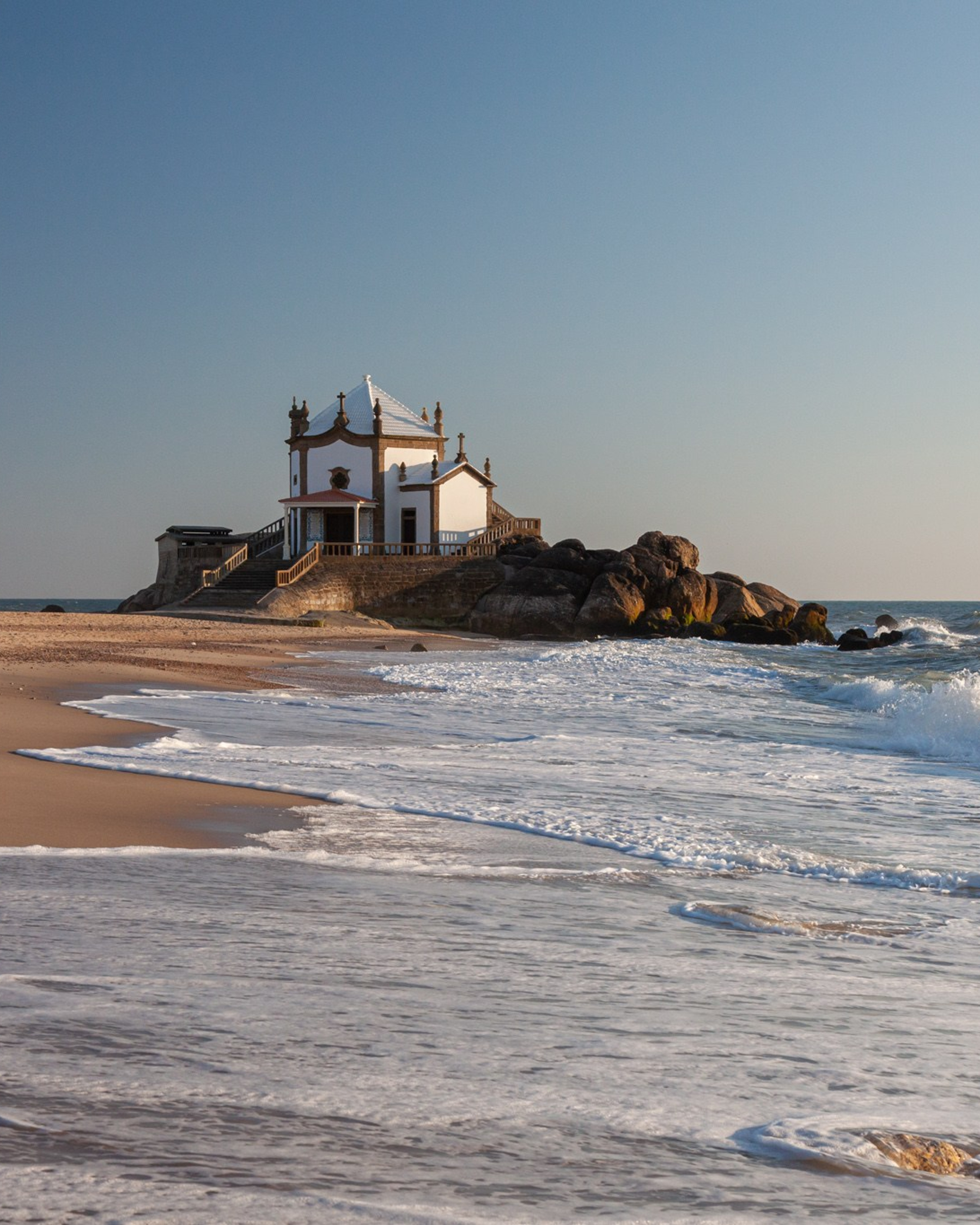 Capela Senhor da Pedra Miramar Gaia, Португалия 2010