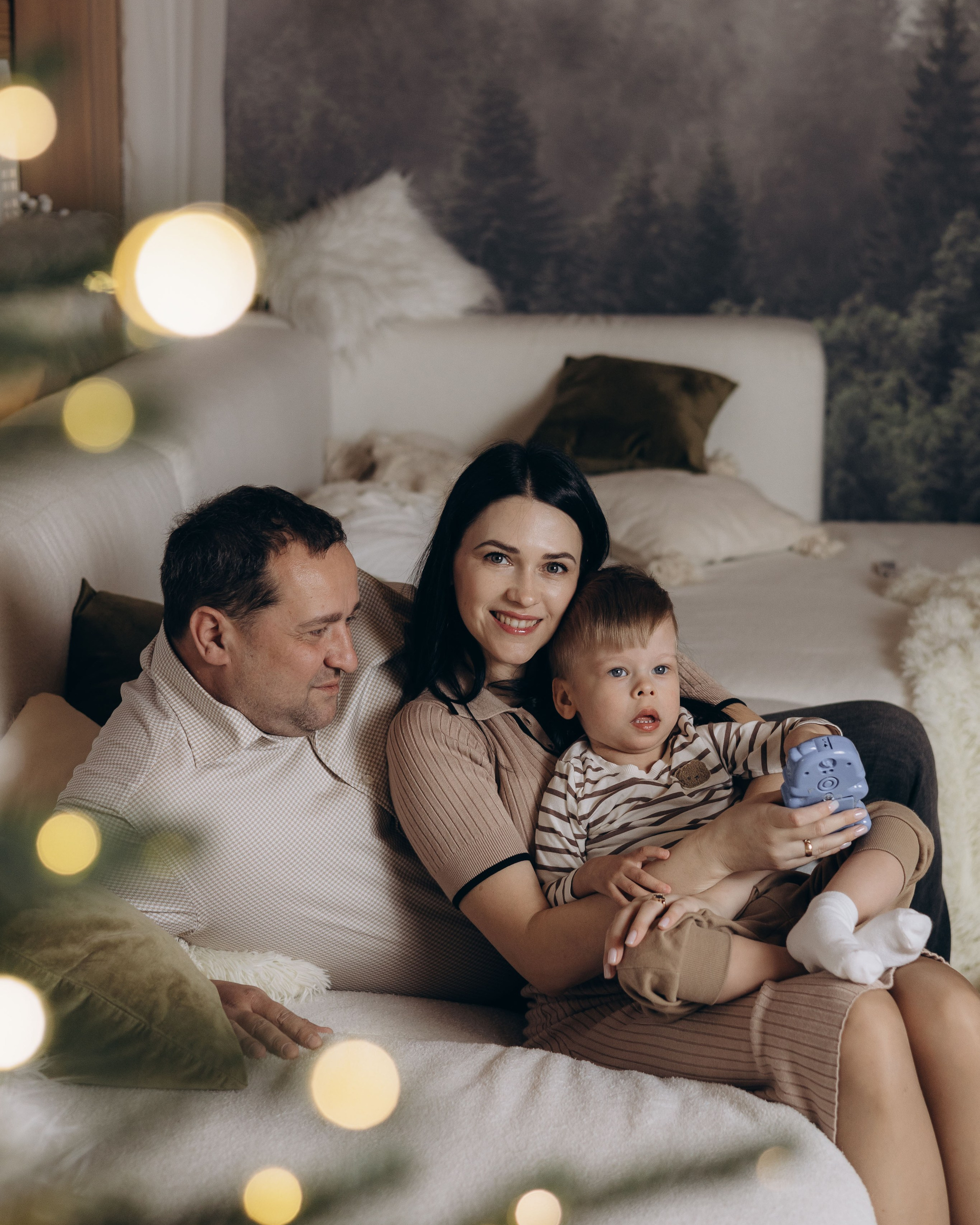 Мирон, Настя и Юрий