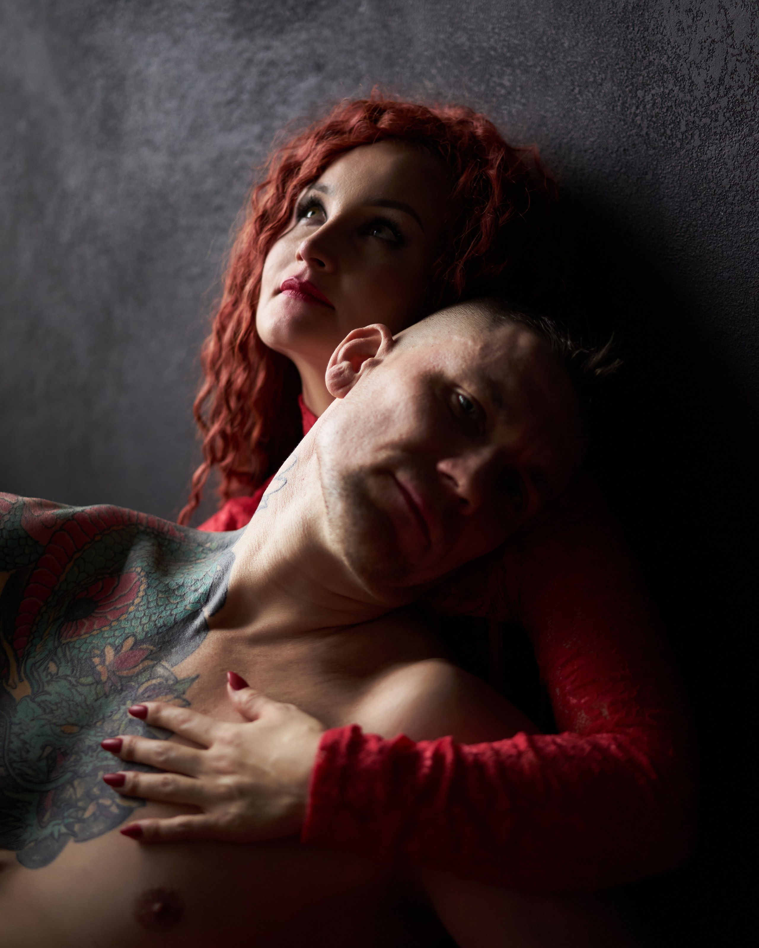 Фотосессия влюбленных в&nbsp;студии