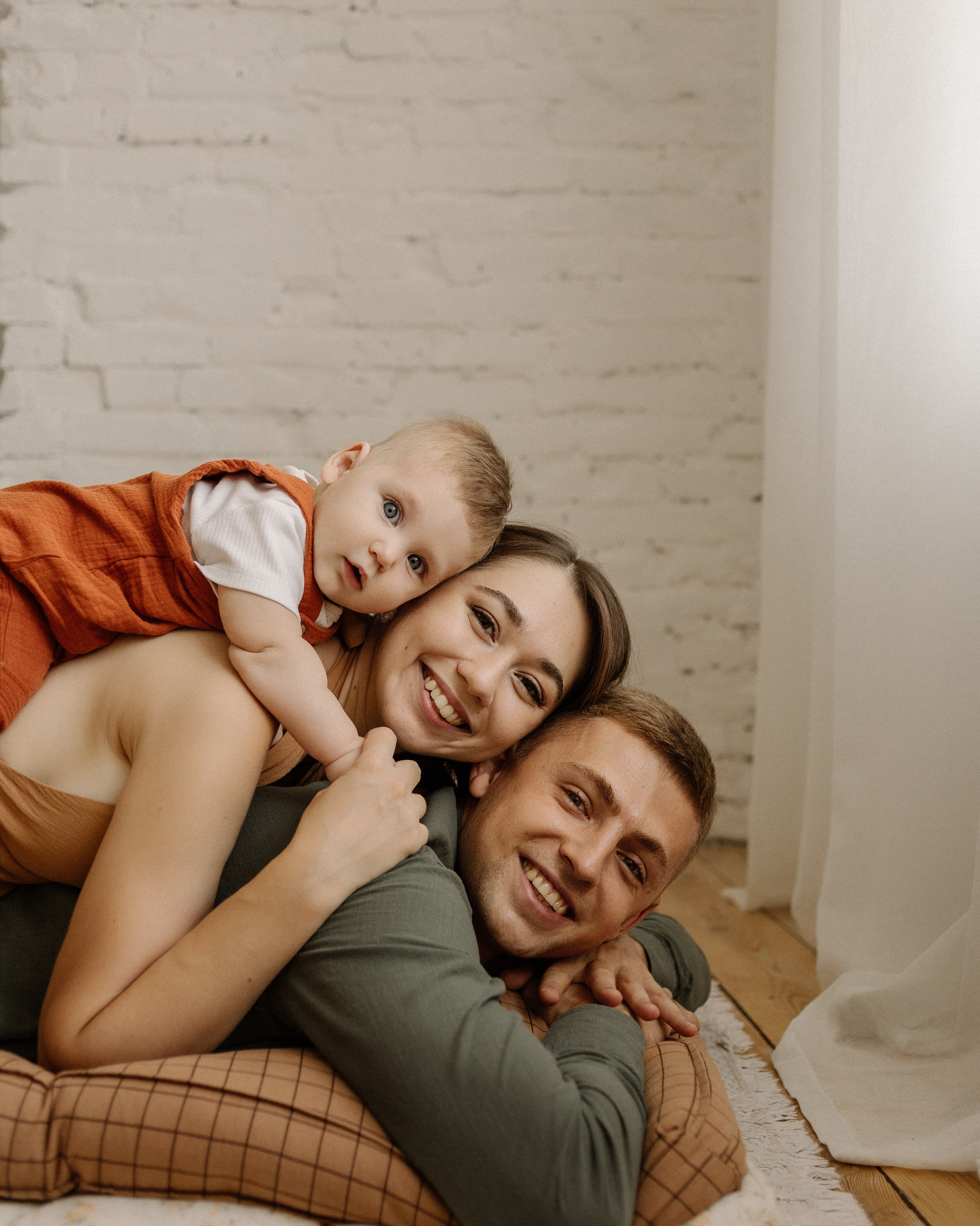 Аня, Андрей, Артём