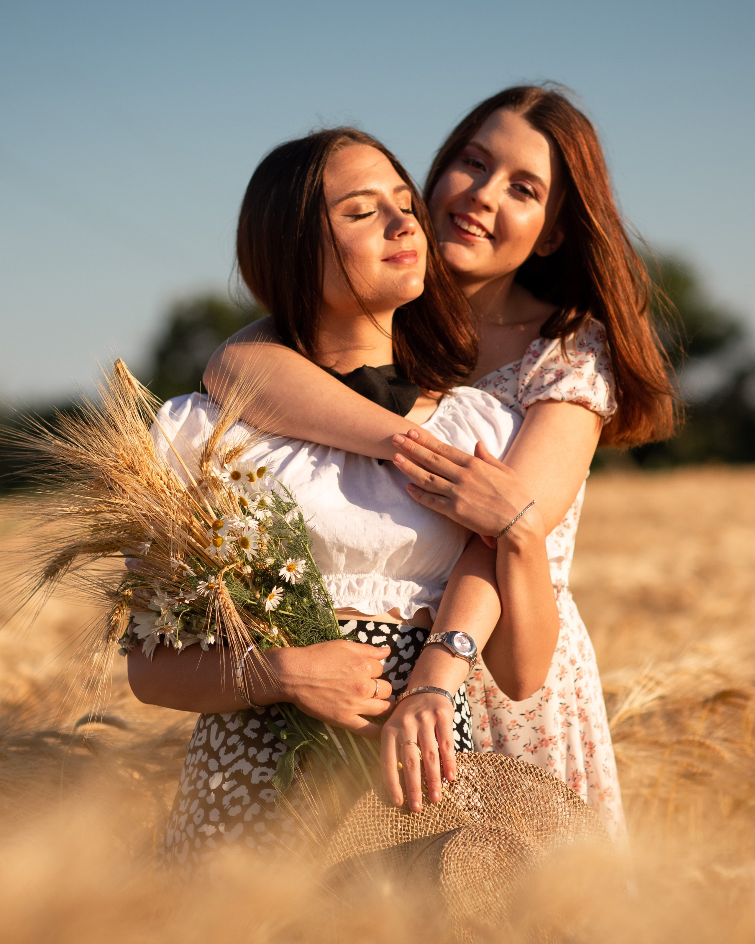 Даша и Маша