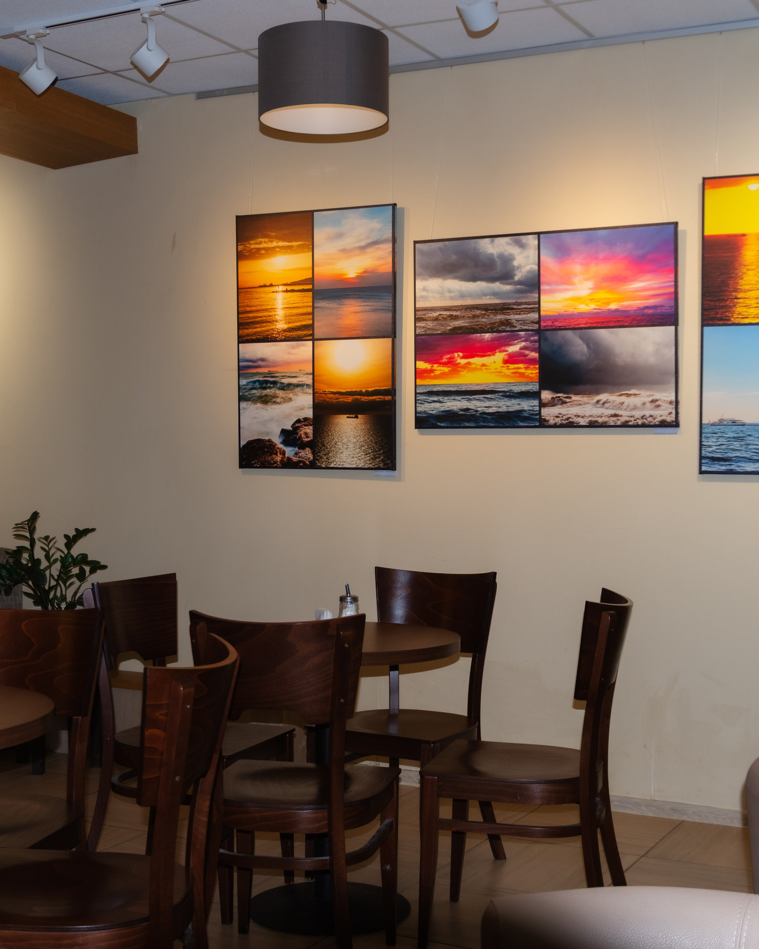 Фотовыставка в Доме книги Абракнигабра (Тверь)