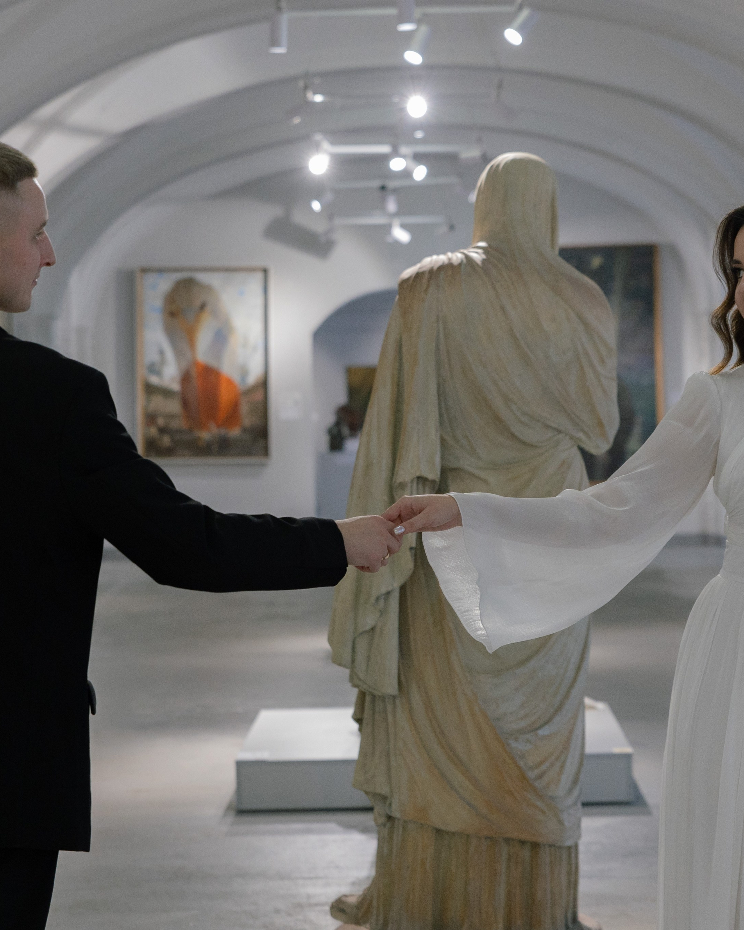 Музей изобразительных искусств и банкет в отеле Чайковский