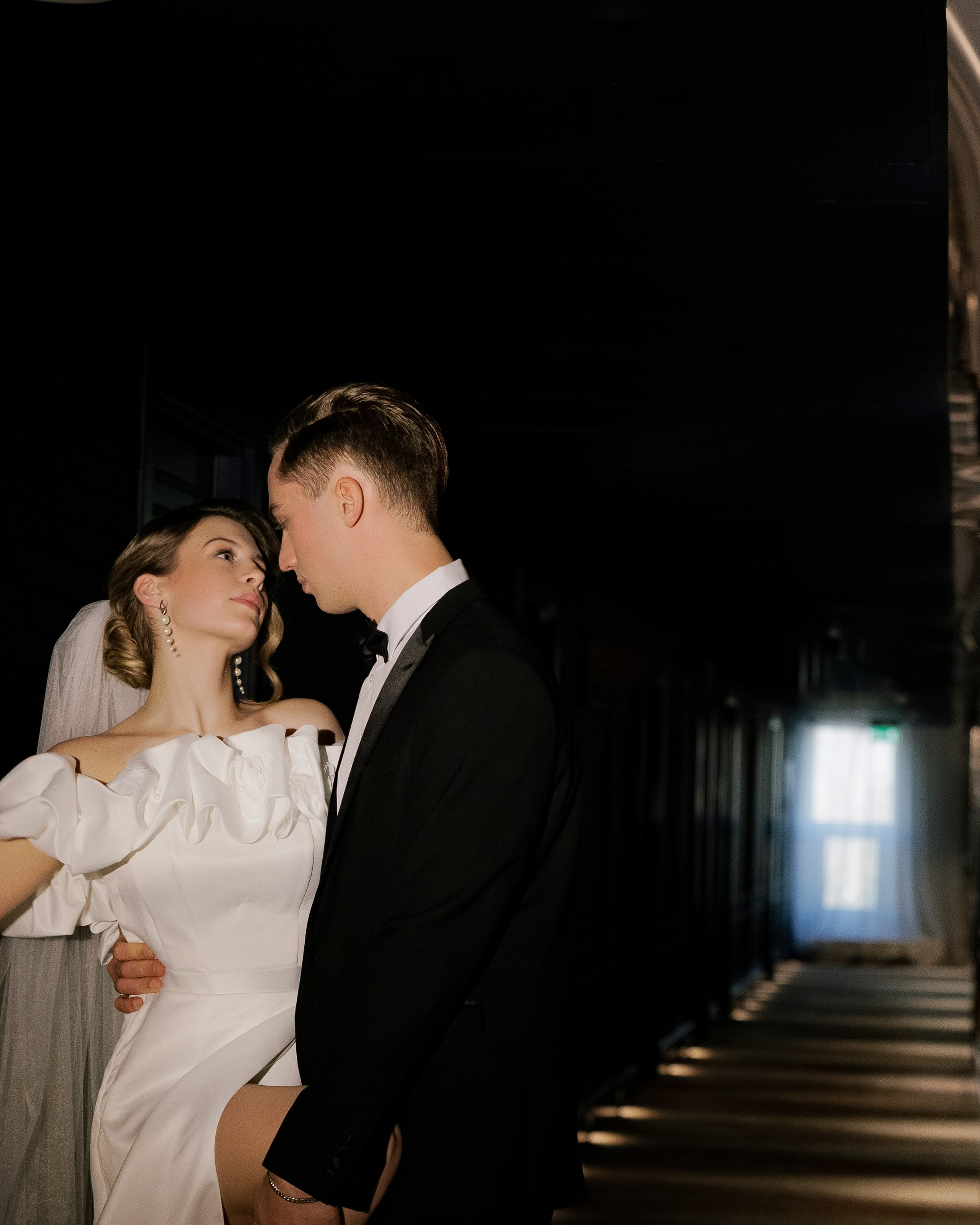 Александр&Дарья Свадебная съёмка в отеле Mercure Калининград