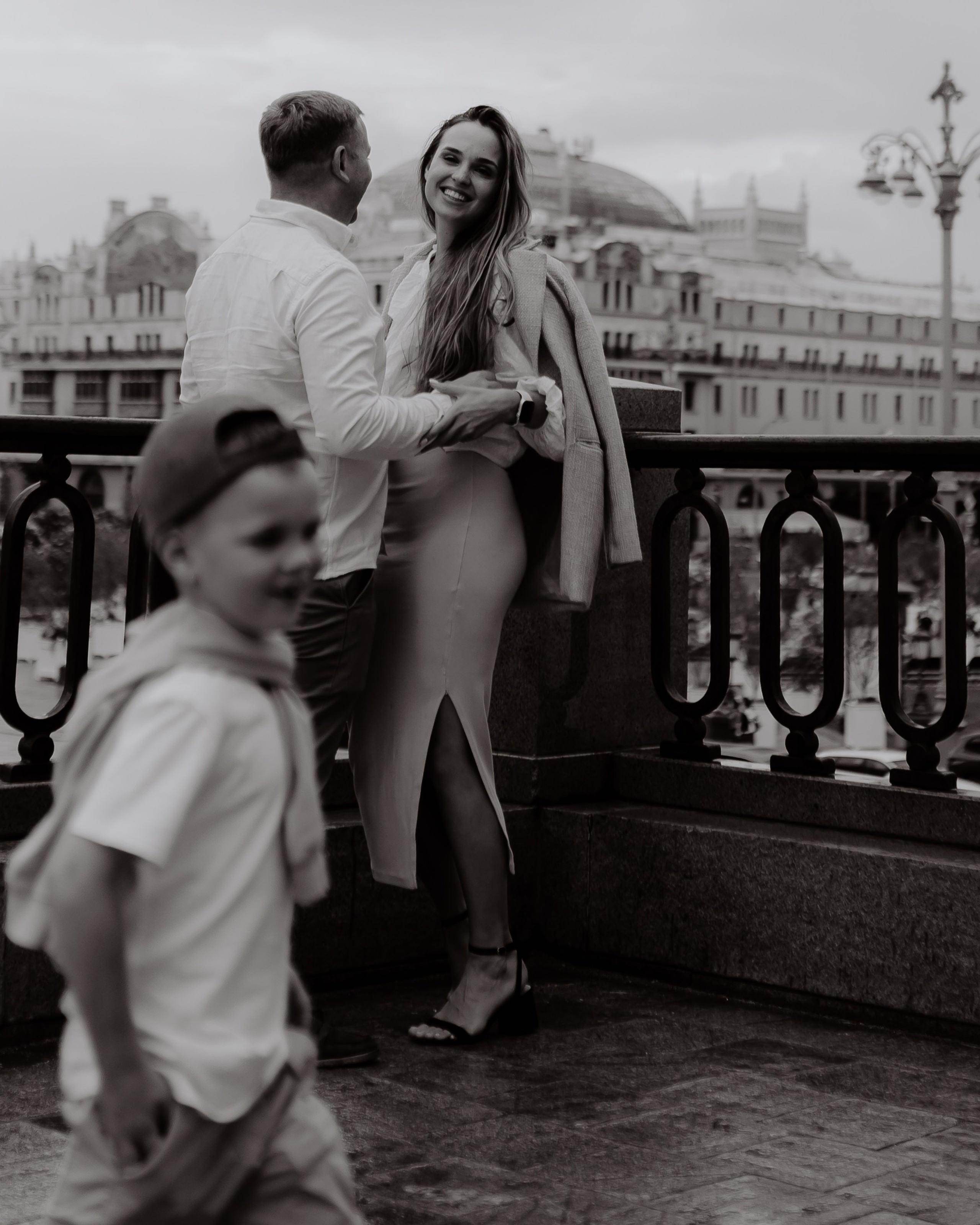 ЗАРЯЖЕНЫ НА ЛЮБОВЬ