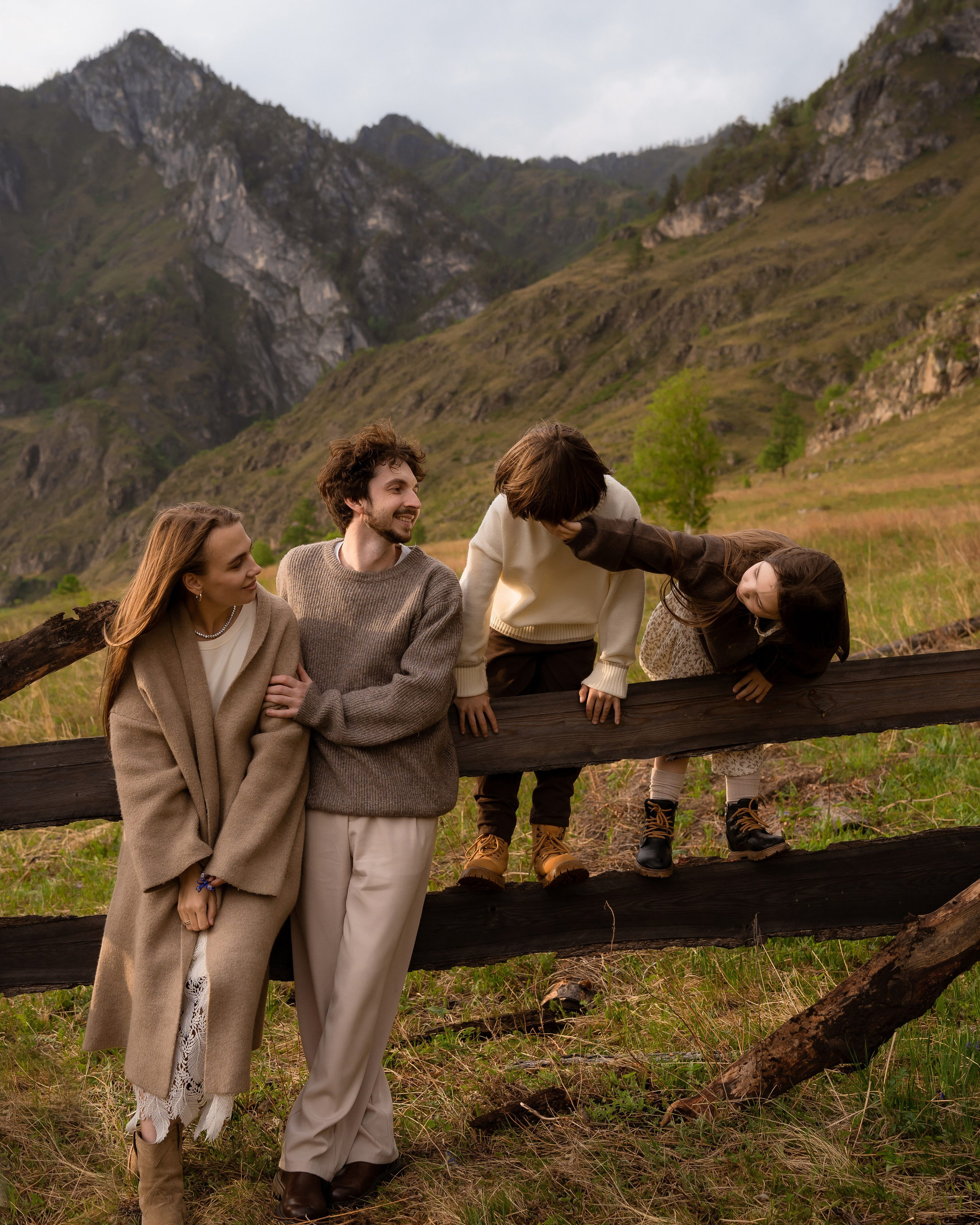 Сережа, Надя, Аня, Арсений