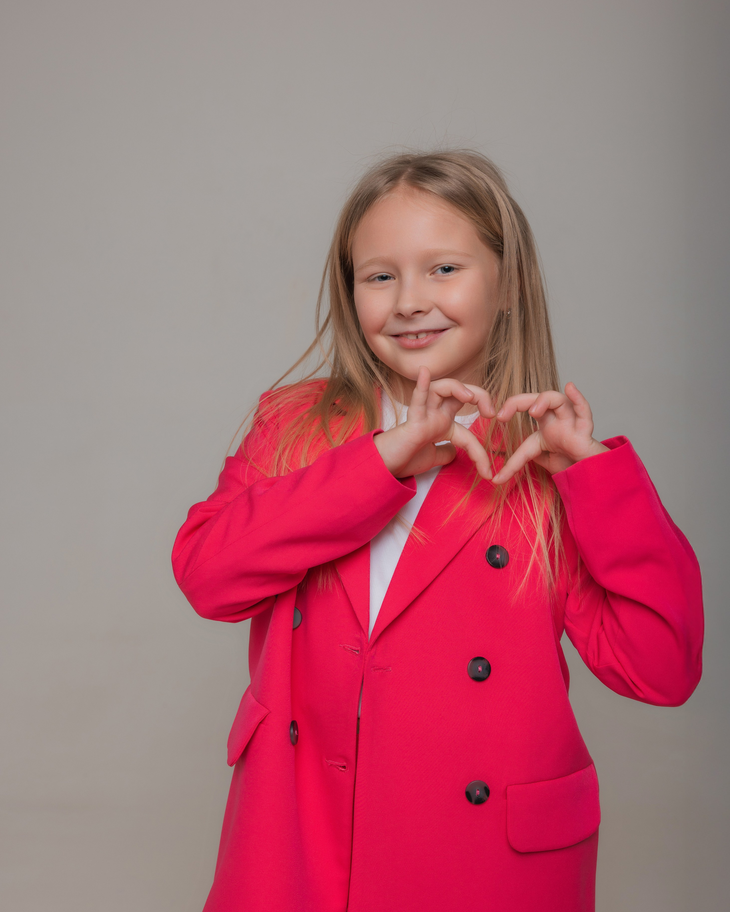 TAISIA- ACTING PORTFOLIO