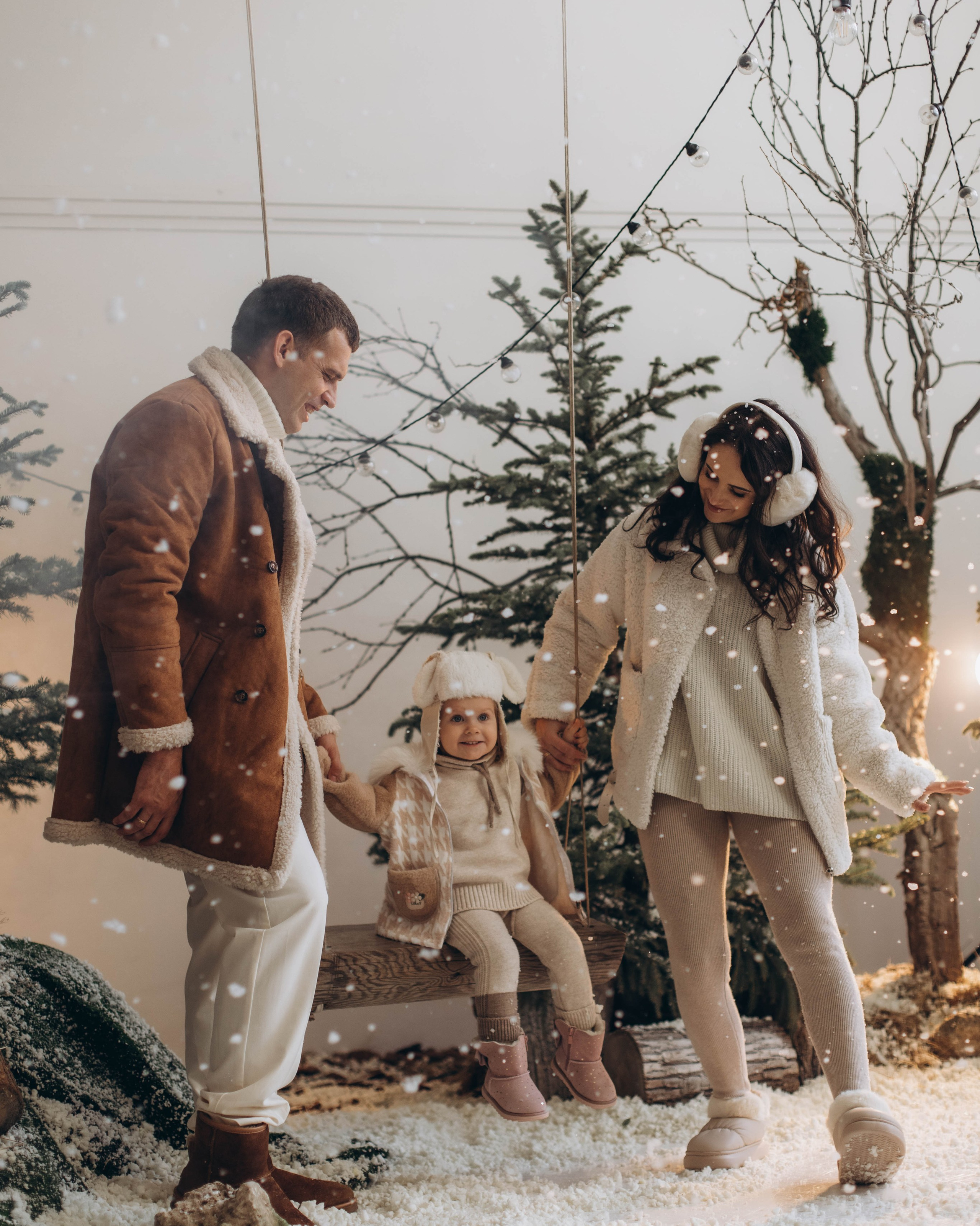 Максим, Ксюша и Сонечка