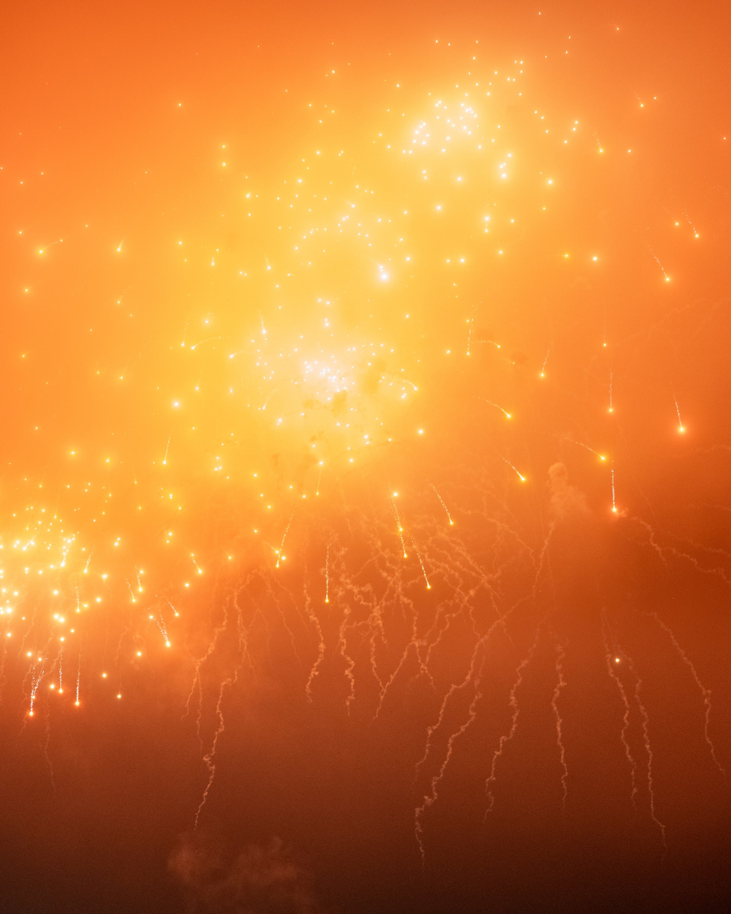 Салют ко Дню снятия блокады Ленинграда