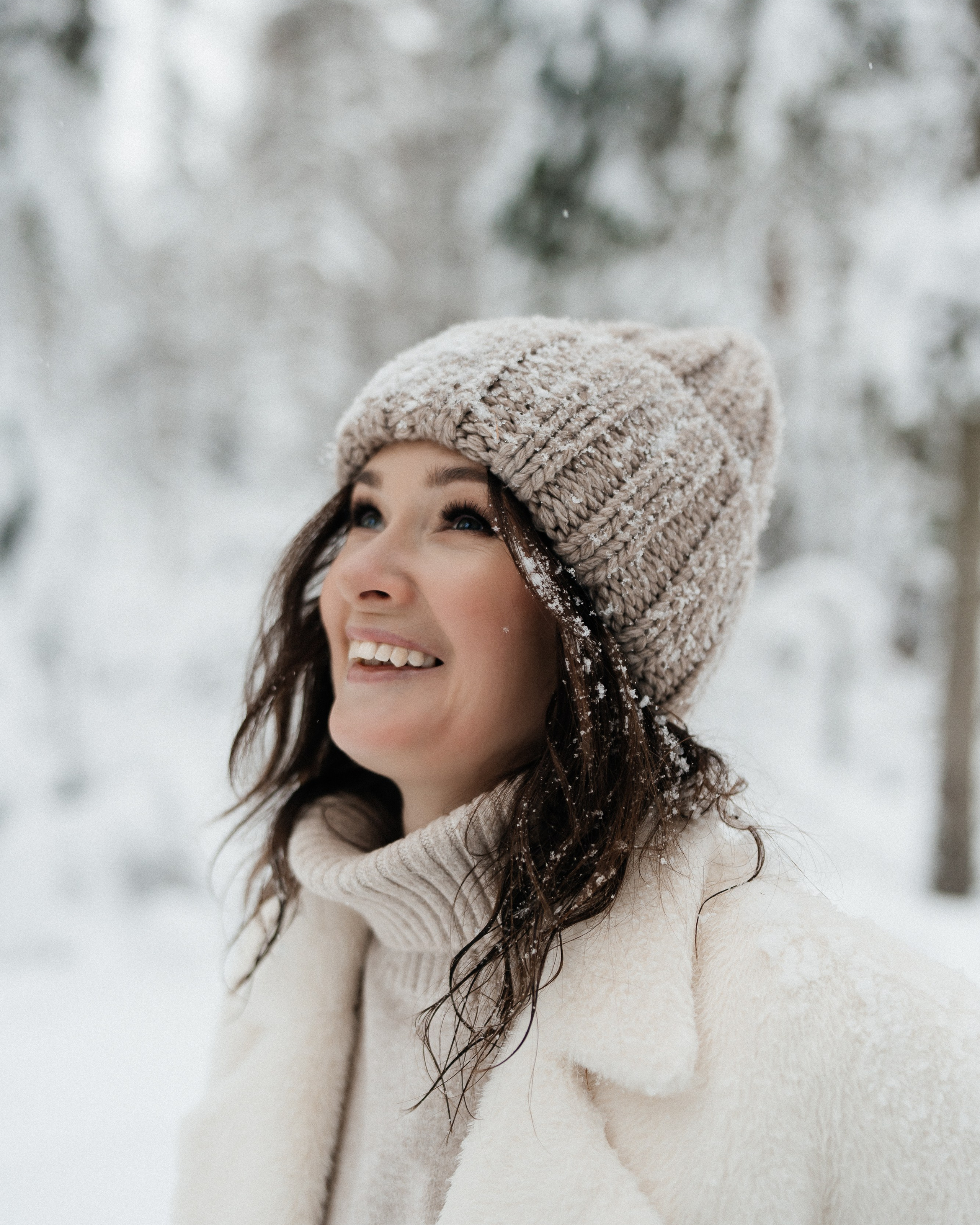 Катя в Линдуловской роще