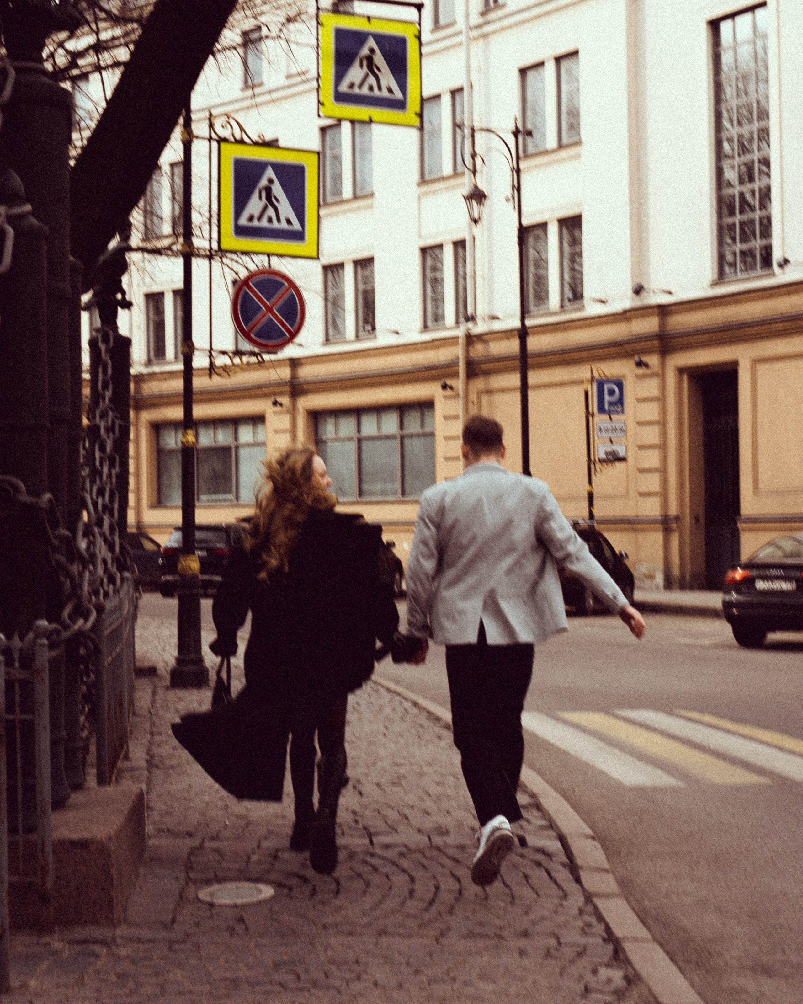 ВЕСЕНЯЯ ЛЮБОВЬ