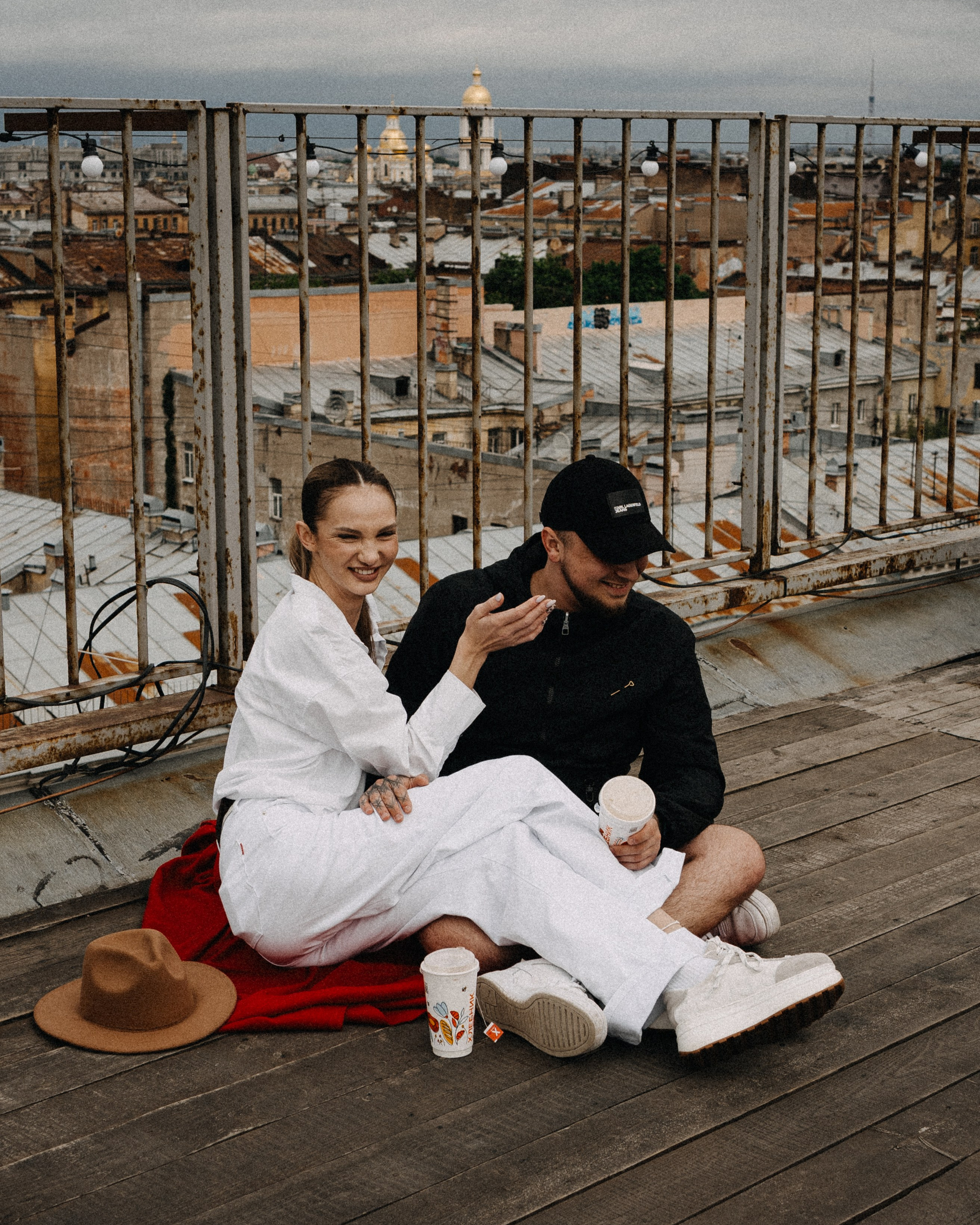 МЫ ГУЛЯЛИ ПРО КРЫШАМ ПИТЕРА