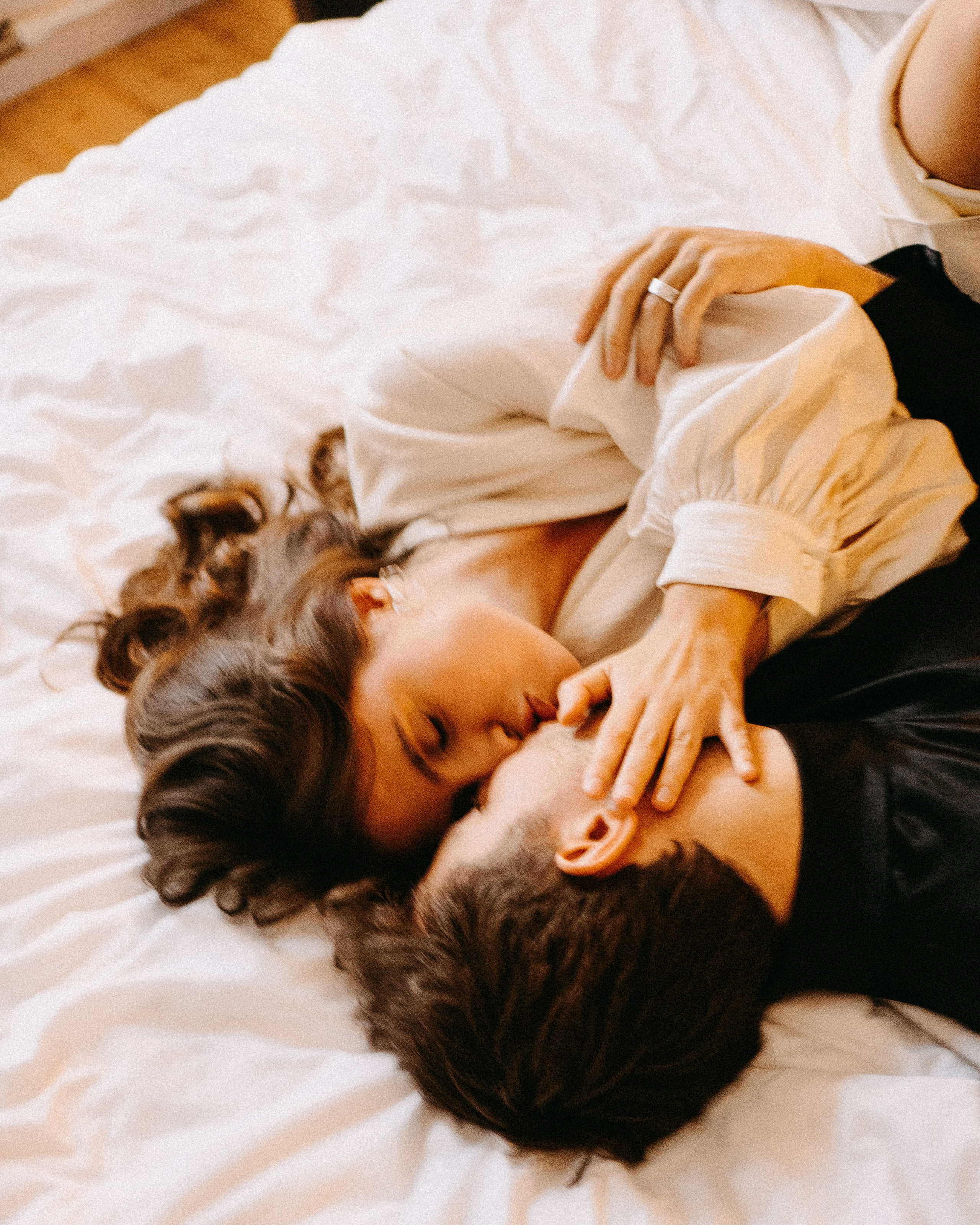 СБОРЫ ЖЕНИХА И НЕВЕСТЫ В УЮТНОЙ КВАРТИРЕ В ЦЕНТРЕ САНТК-ПЕТЕРБУРГА