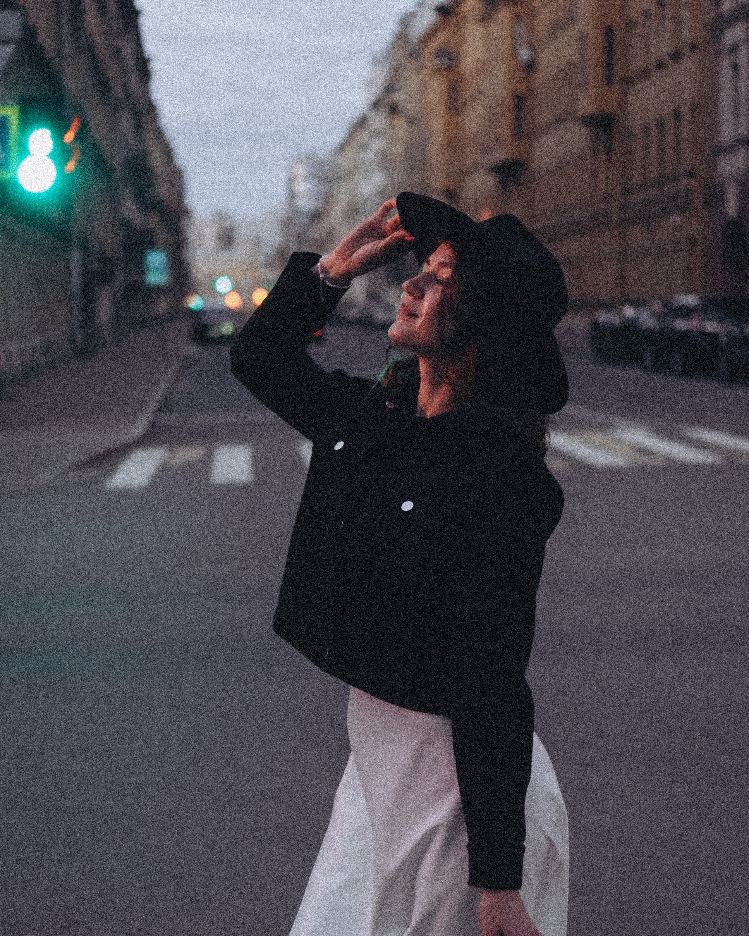 ПРОГУЛКА ПО&nbsp;НОЧНОМУ ГОРОДУ