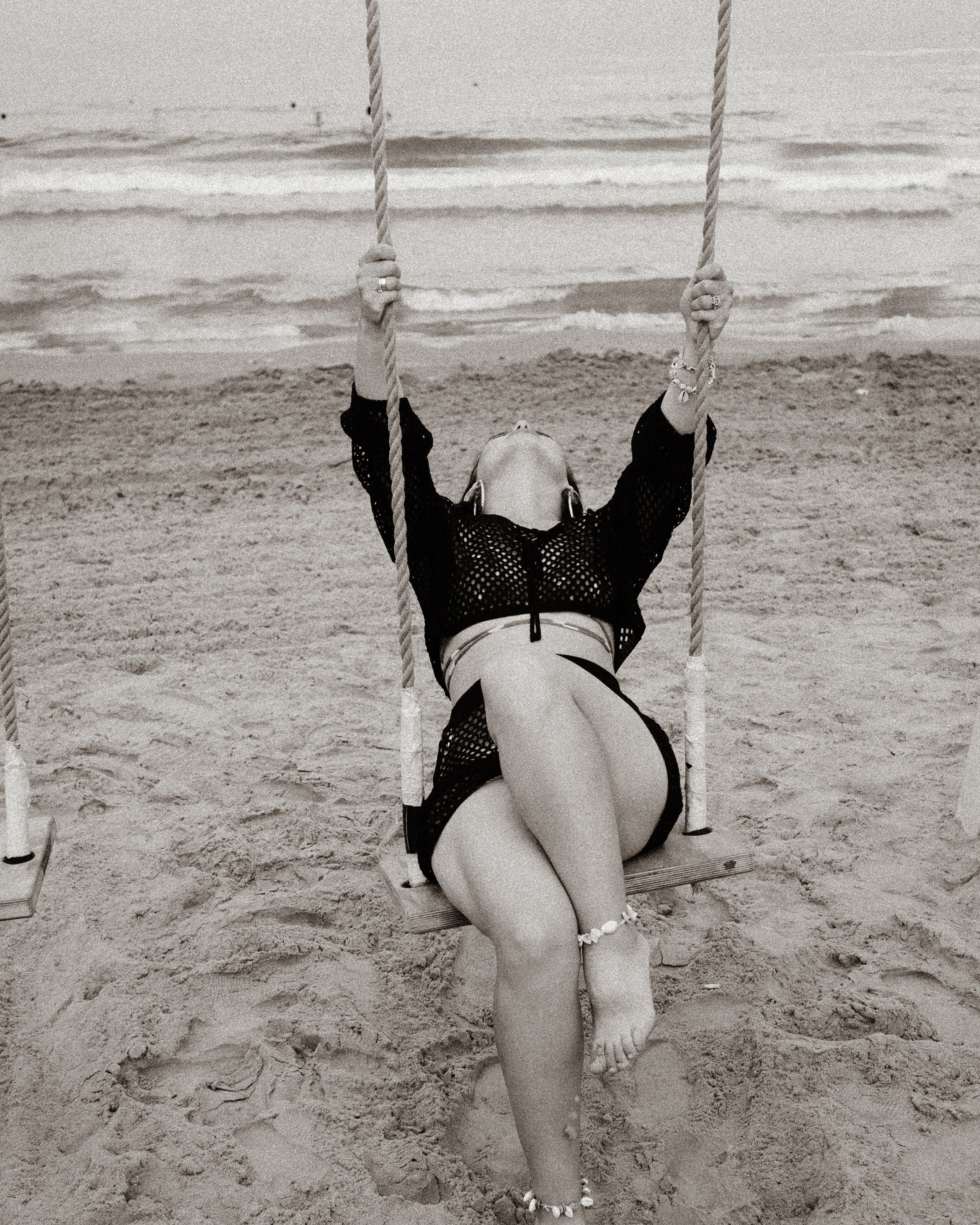 ДЕВУШКИ НА&nbsp;РАССВЕТНОЙ СЬЕМКЕ