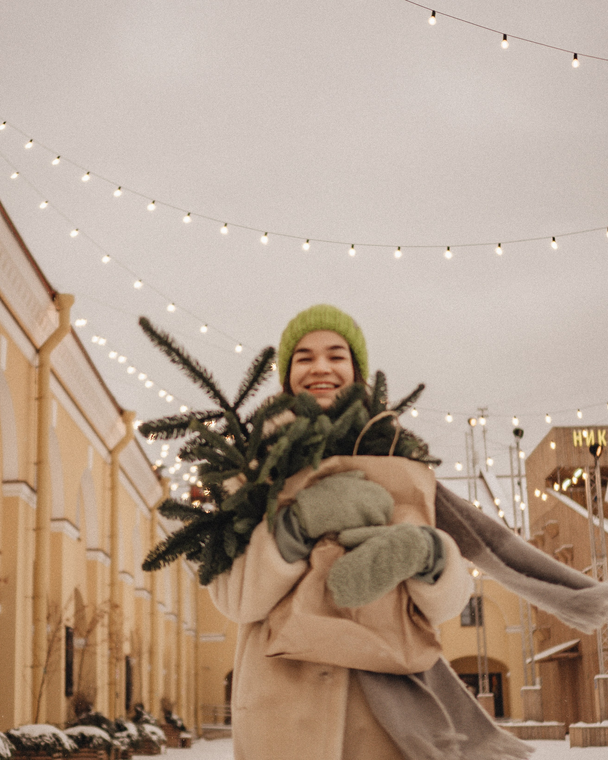 НОВОГОДНЯЯ