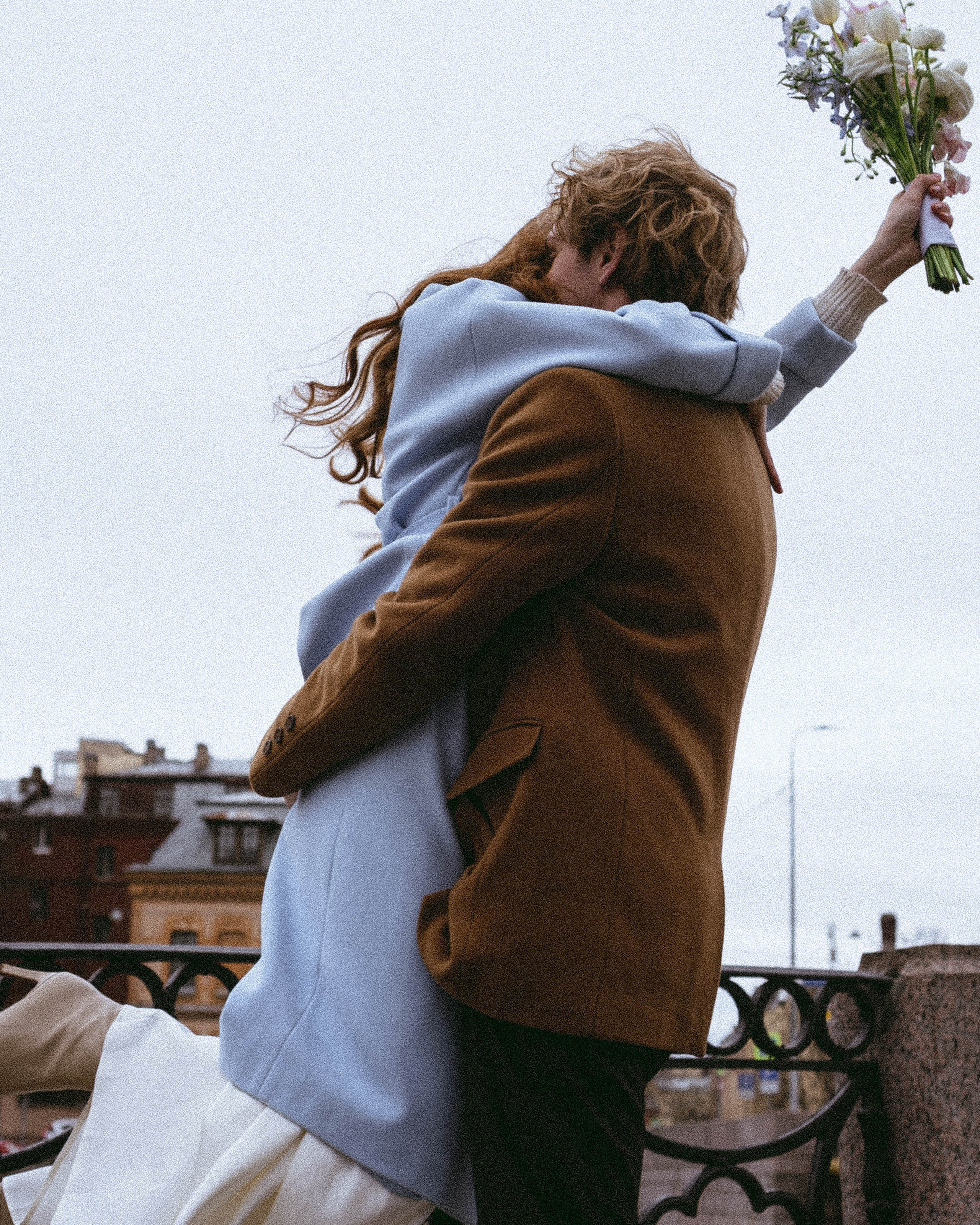 СВАДЕБНАЯ ПРОГУЛКА ПО ПЕТРОГРАДКЕ ВЕСНОЙ (ФОТОСЕССИИЯ ПАРЫ СВАДЕБНАЯ)