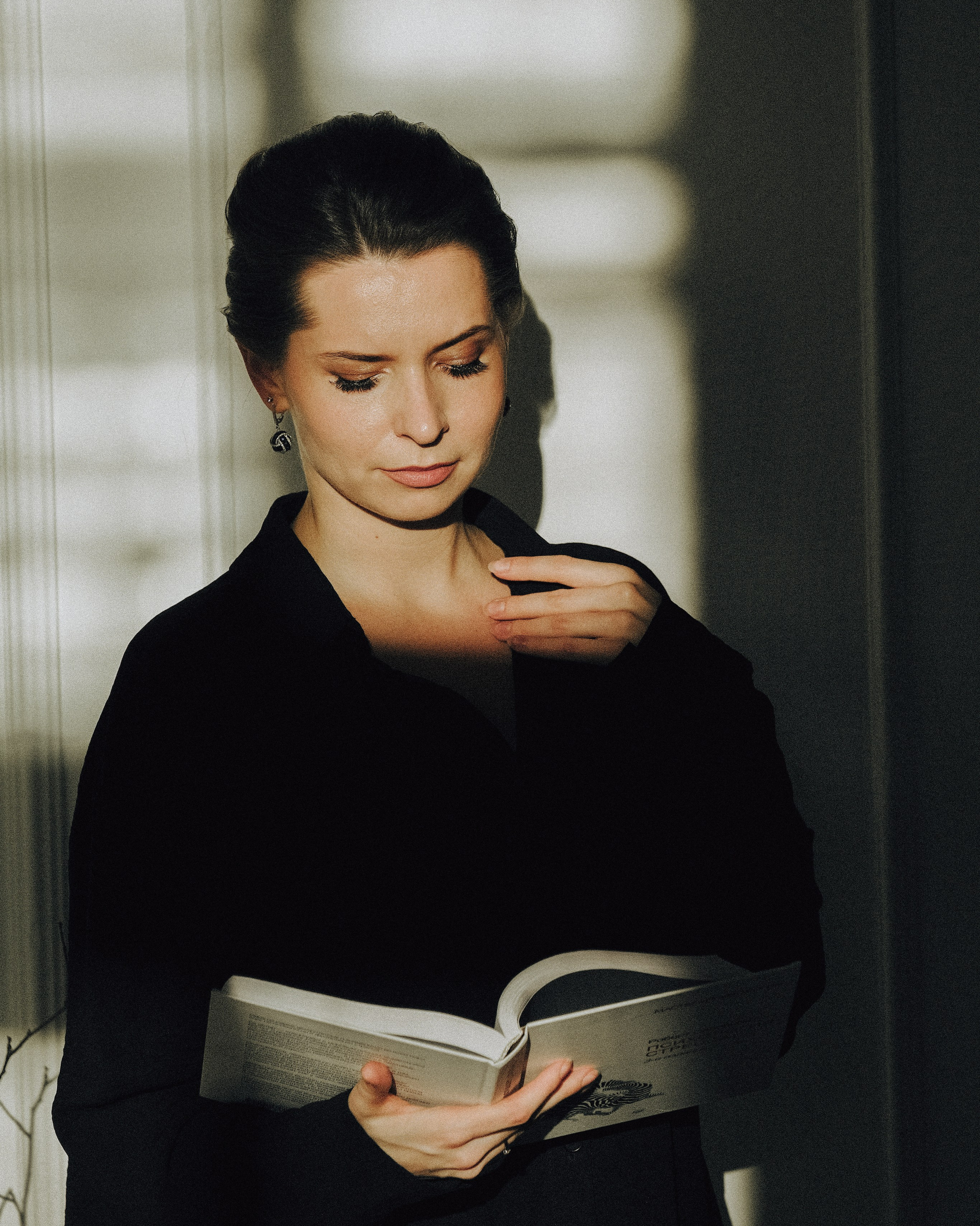 ФОТОСЕСИИЯ В&nbsp;СТУДИИ ДЛЯ ДЕВУШКИ ПСИХОЛОГА