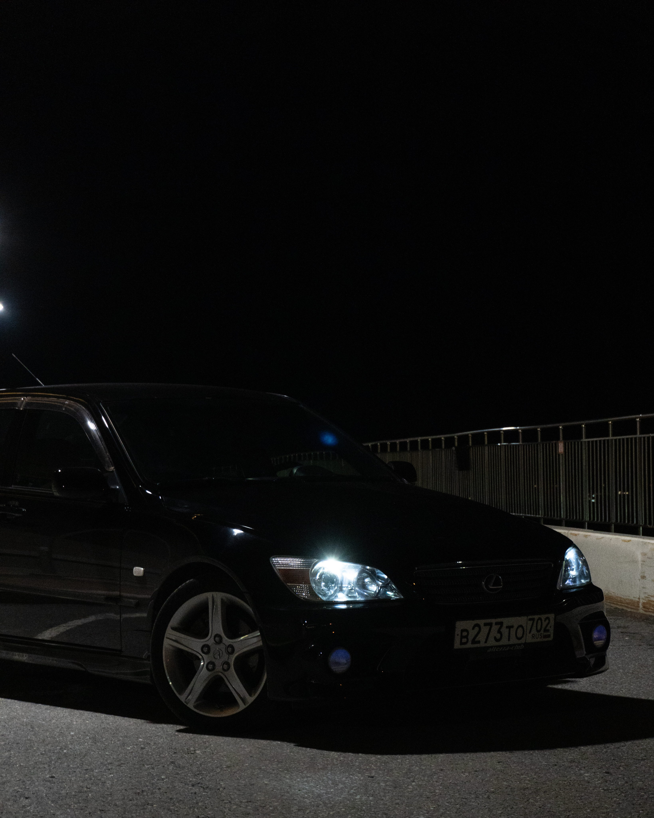 Lexus IS200 «DARK FLOW ONLY»