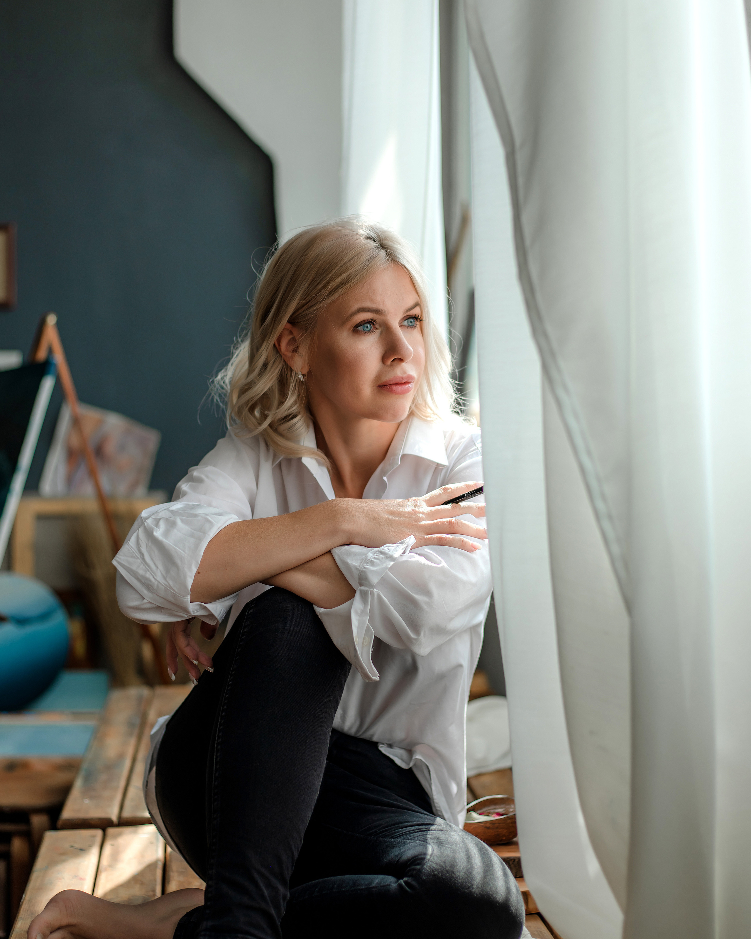 Творец, художница