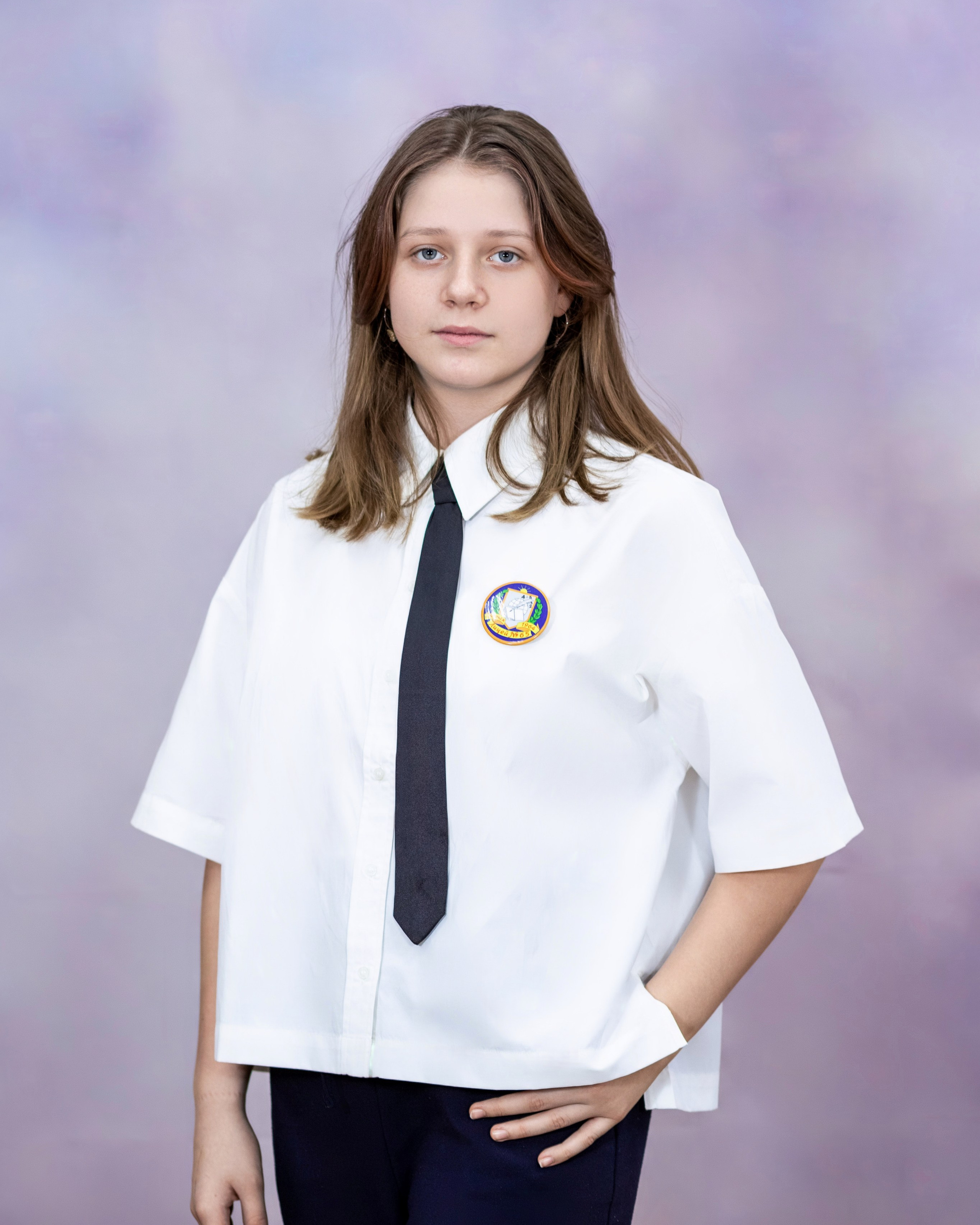 Портреты &nbsp;— младшая школа (фоны, школа, улица)