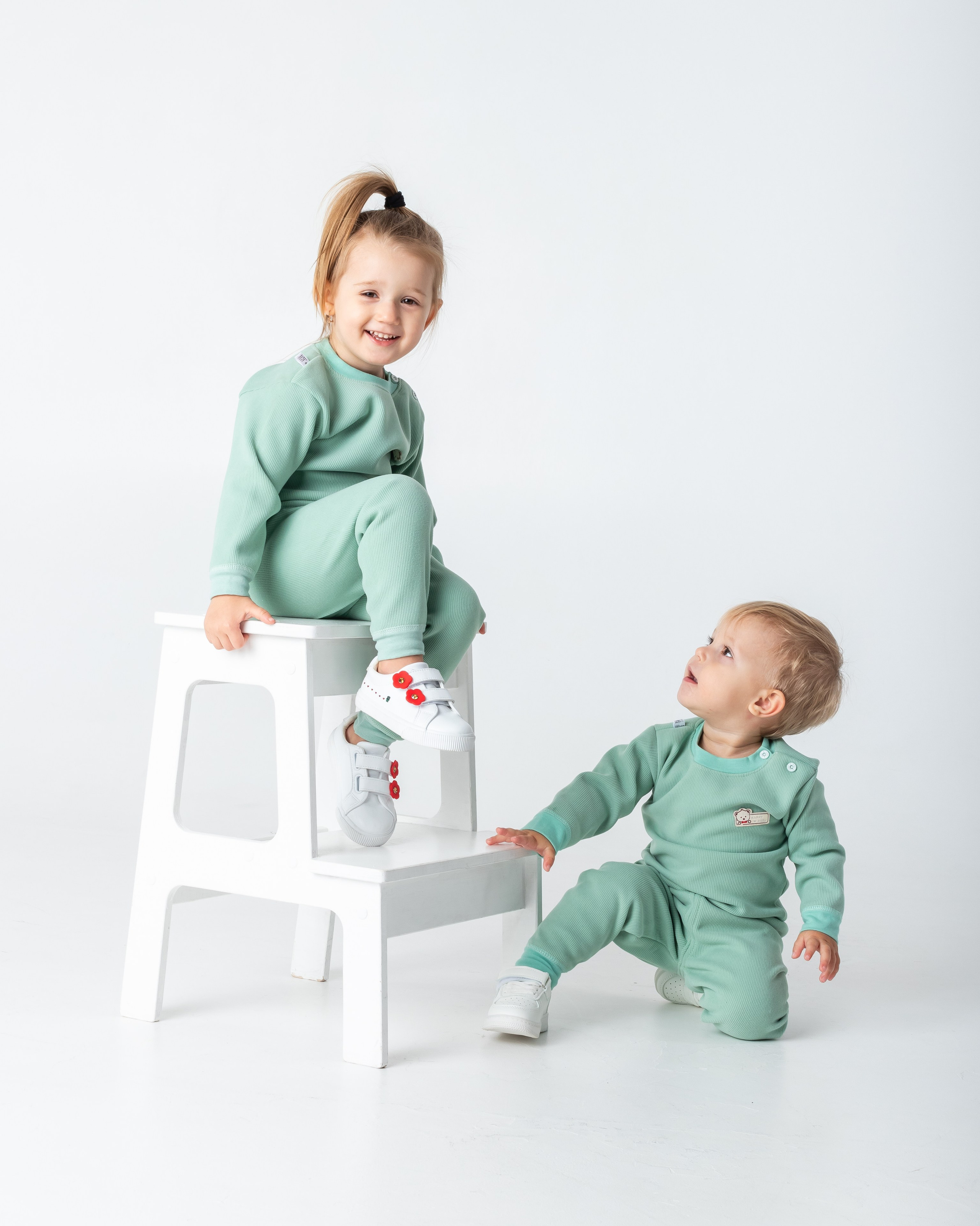 Детские костюмы