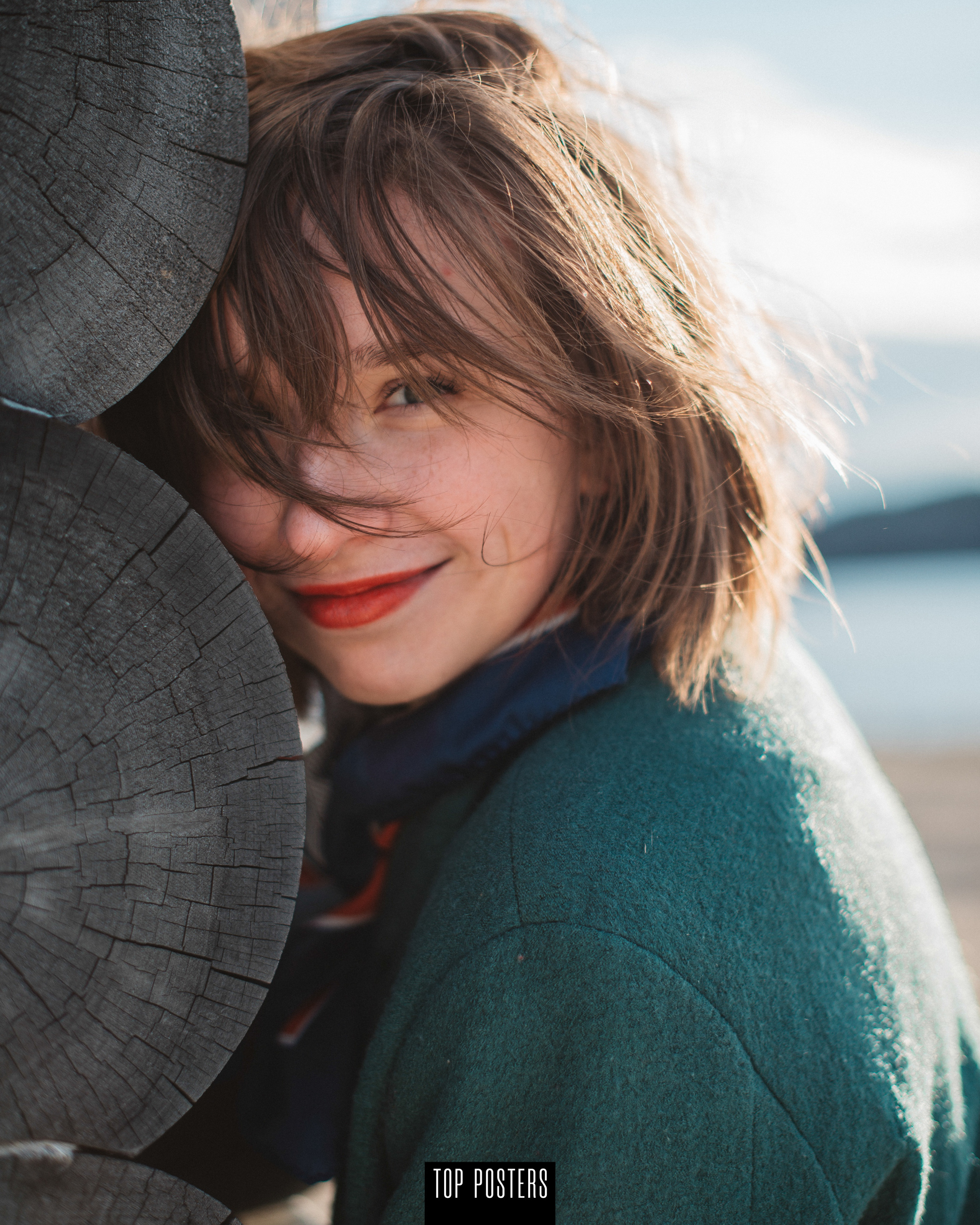 TOP POSTERS. Наташа. Ветер в волосах