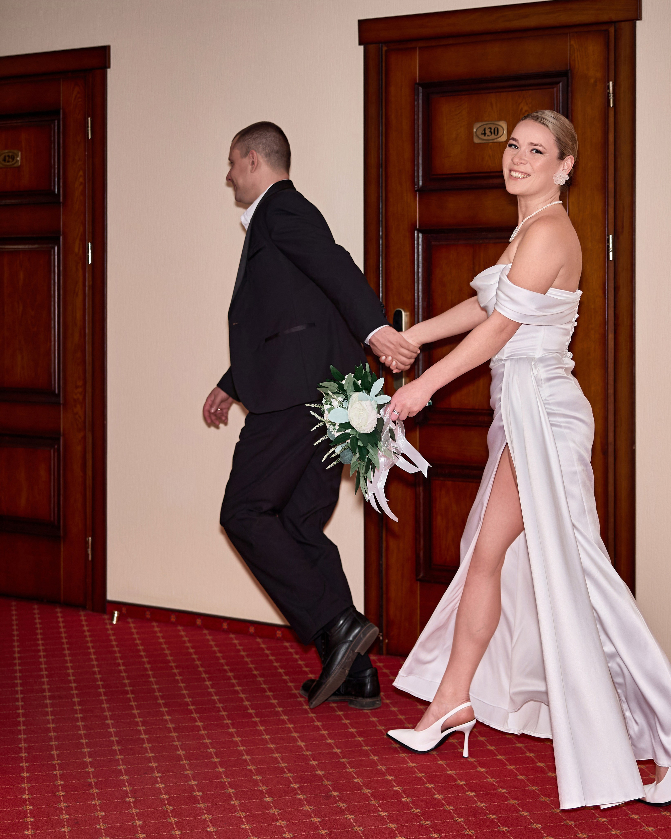 Утро невесты и&nbsp;свадебная фотосессия в&nbsp;гостинице