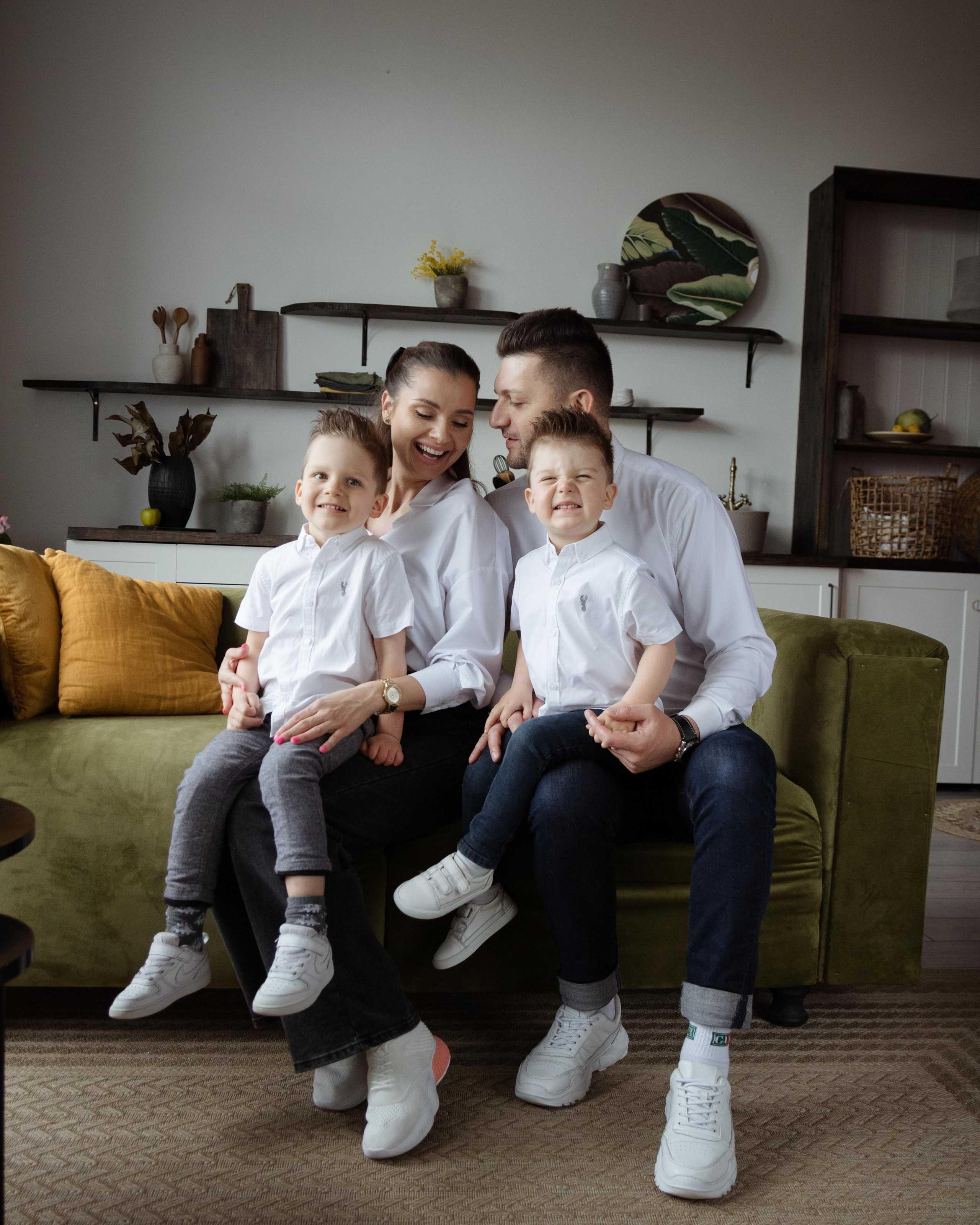 Маргарита, Олег, Радион и Ромка