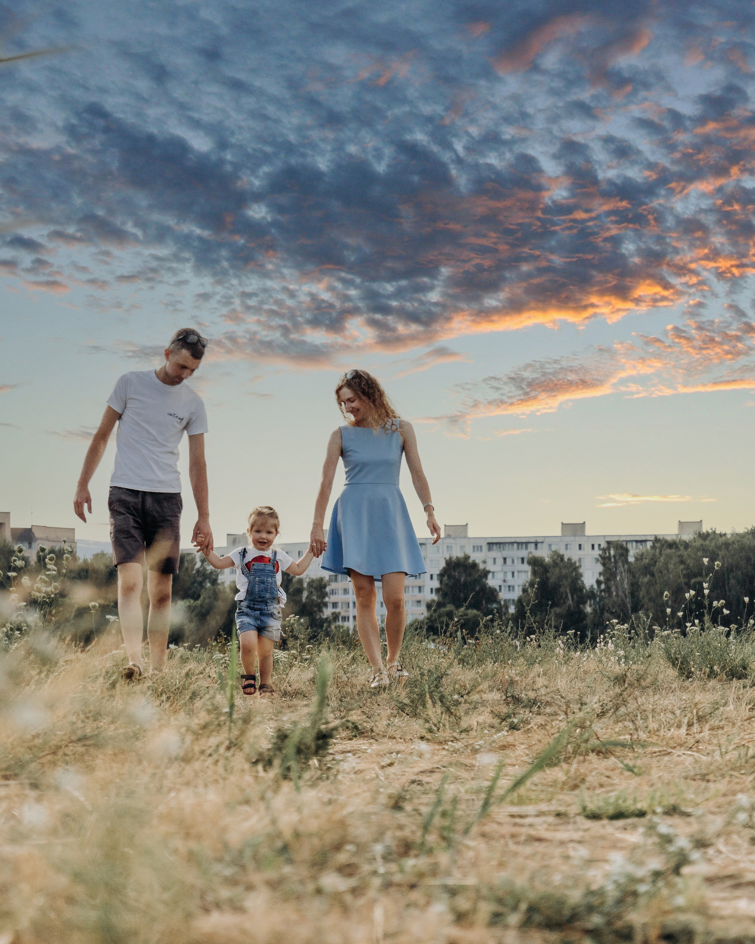 Семейная прогулочка