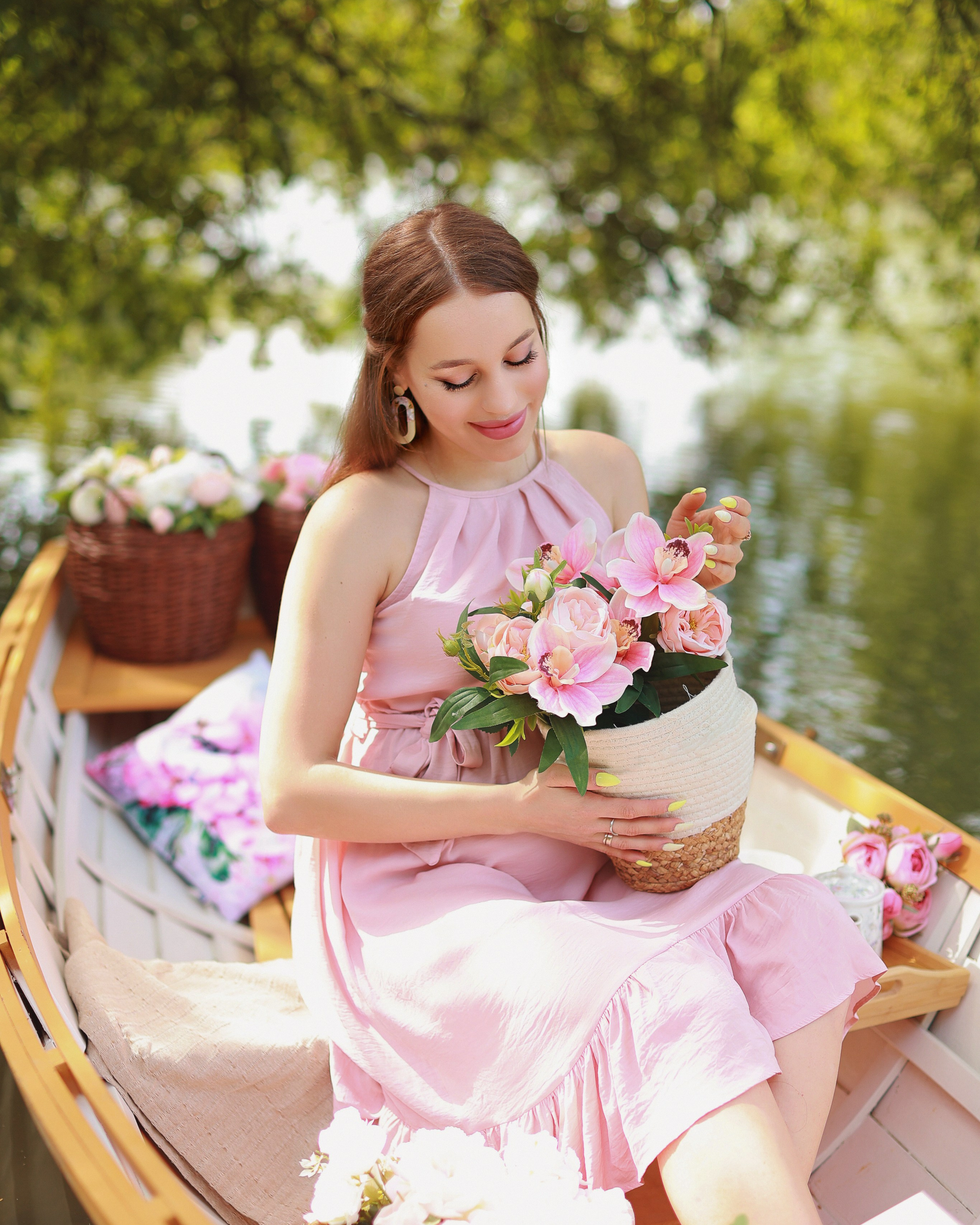 Цветочная лодочка