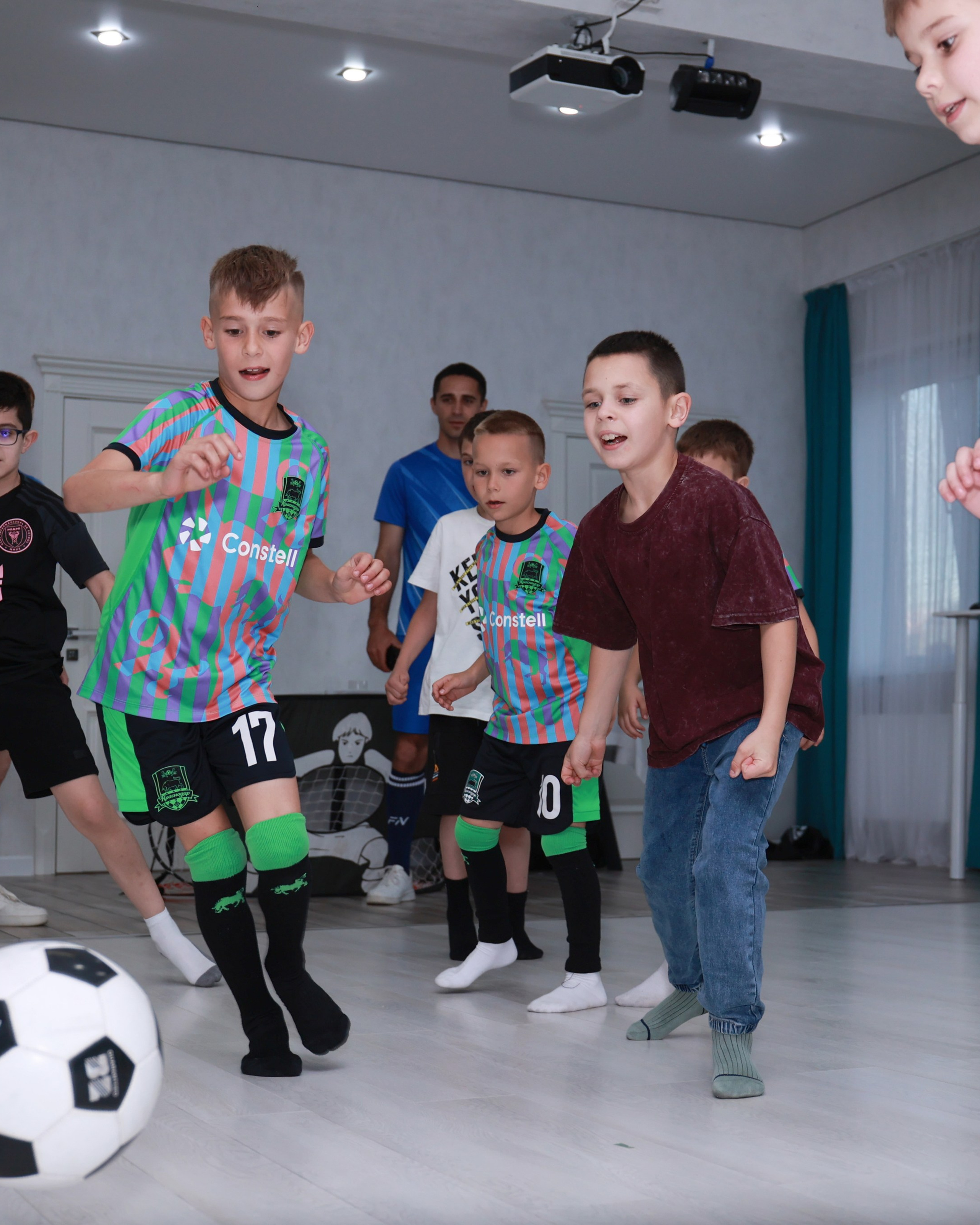 Футбольная вечеринка в Fantasy hall