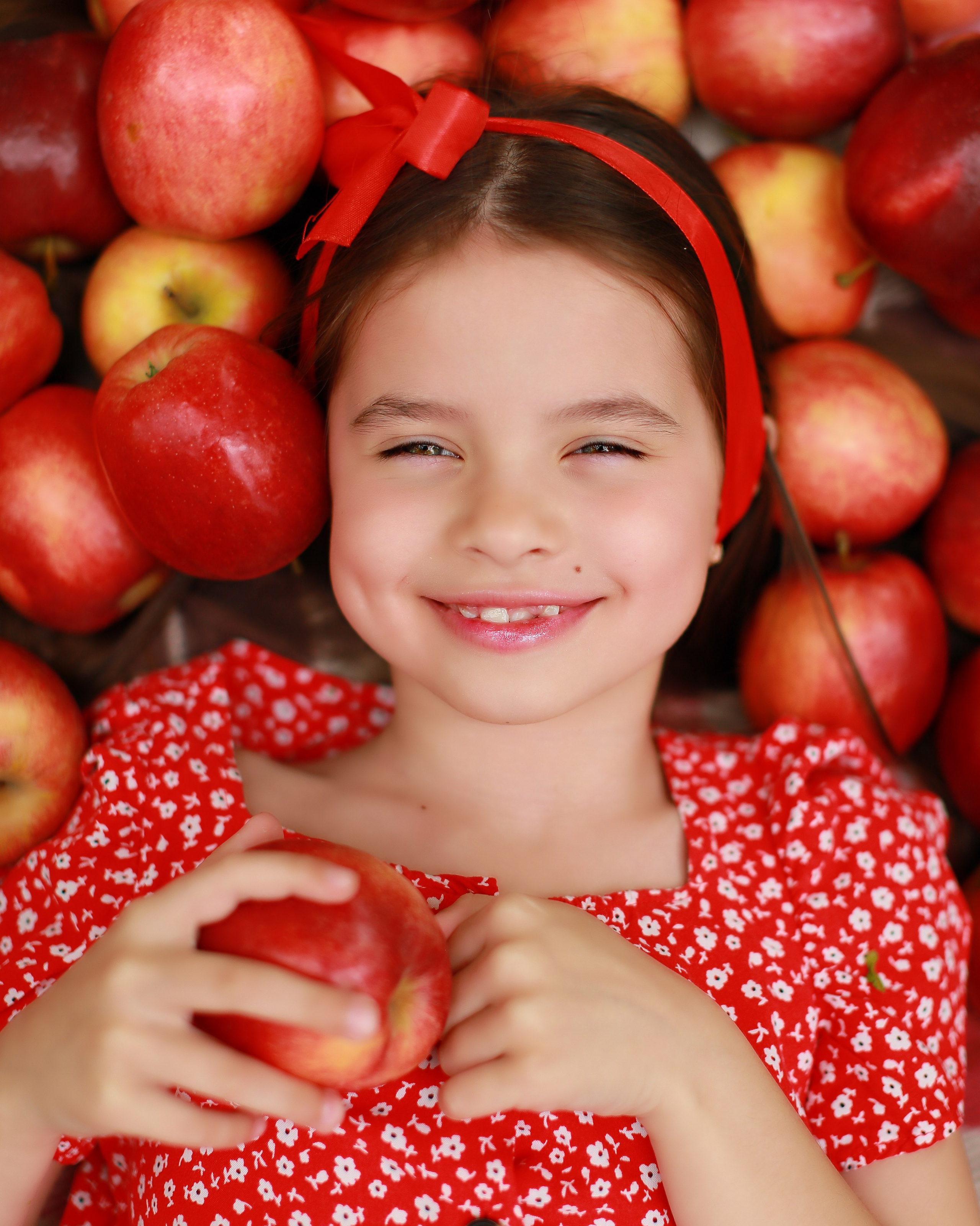 Яблочный пикник