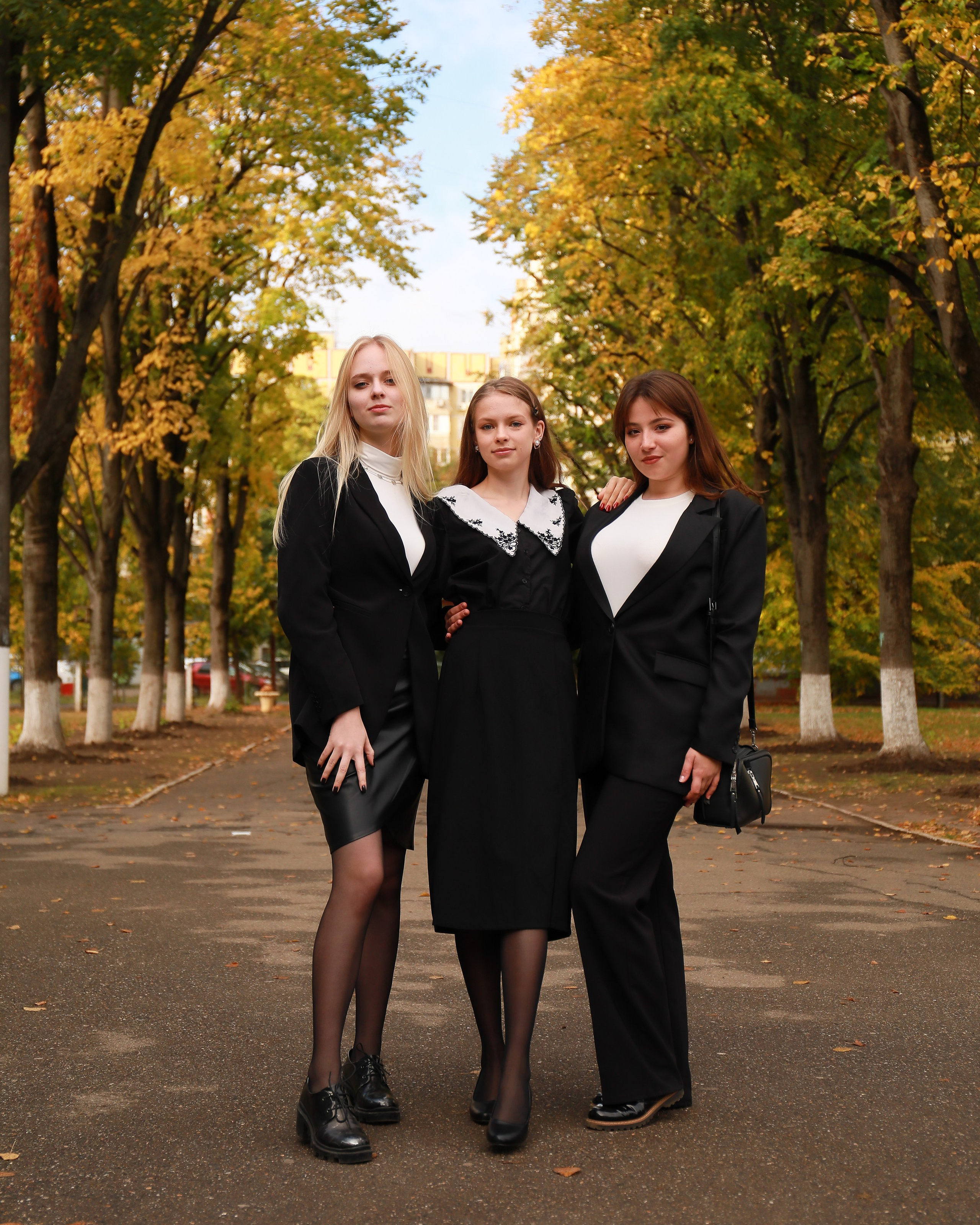 Выпускной альбом (Школа 83)