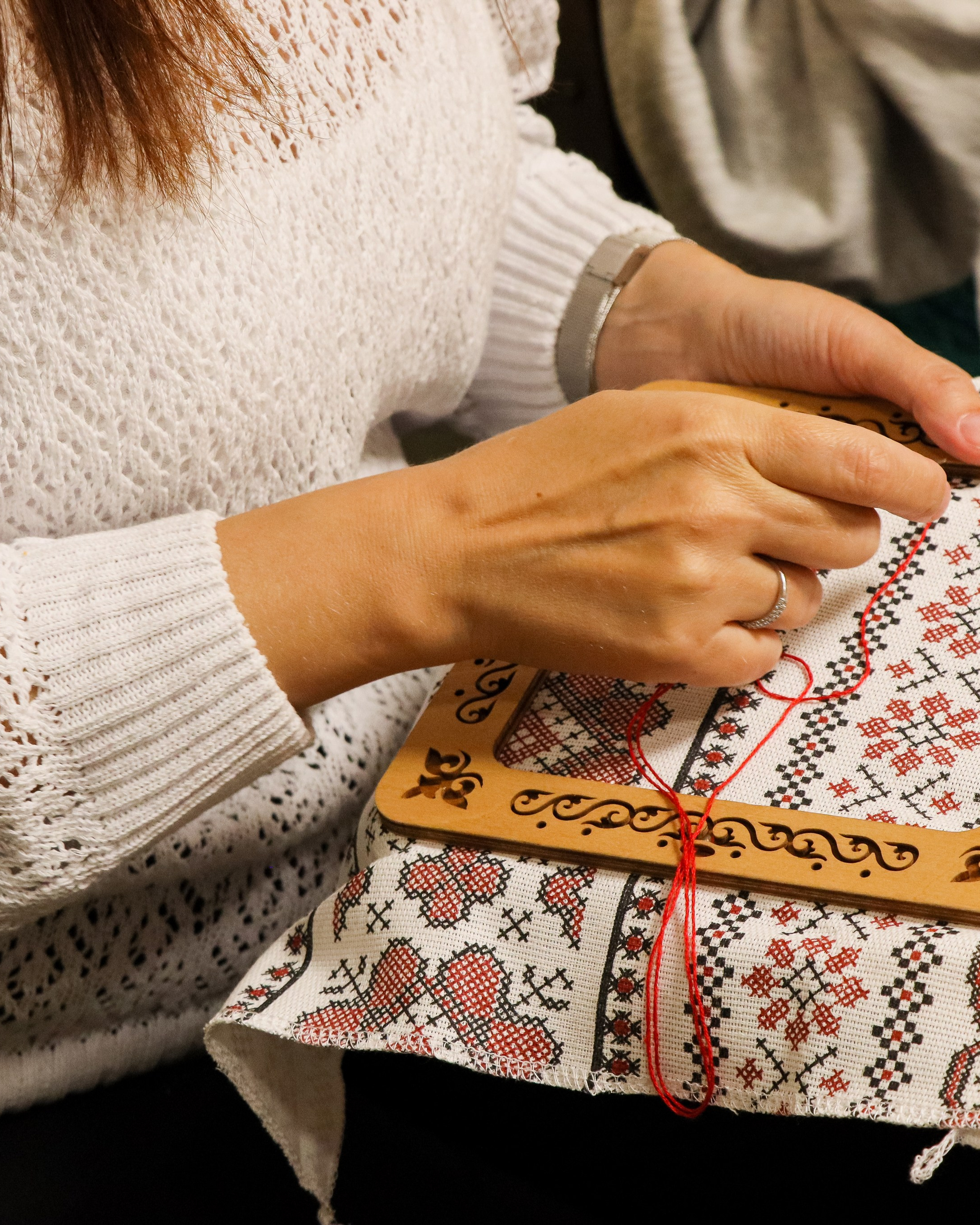 Мастер-класс по вышивке орнаментов