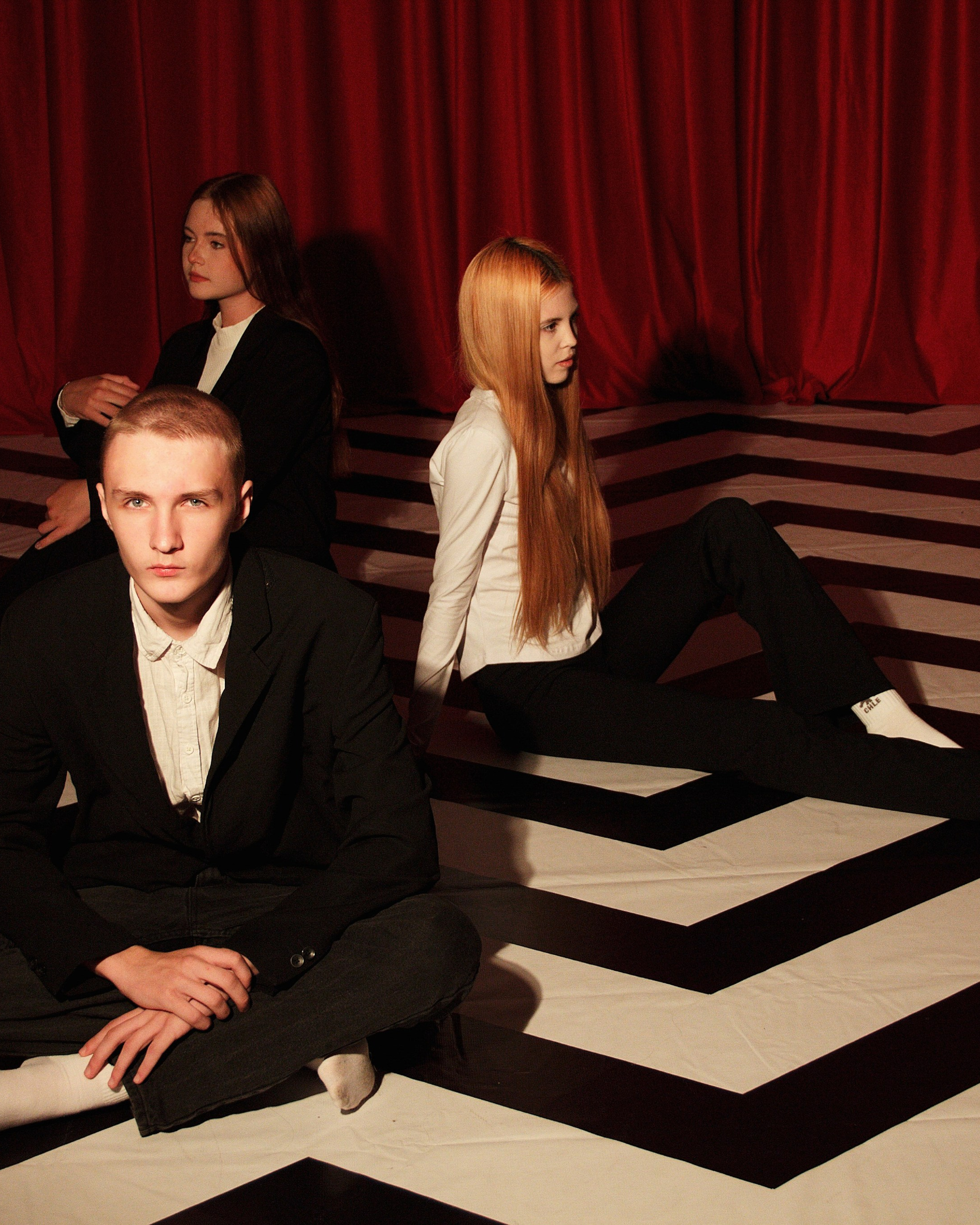 Studio: Марк, Оля и Злата